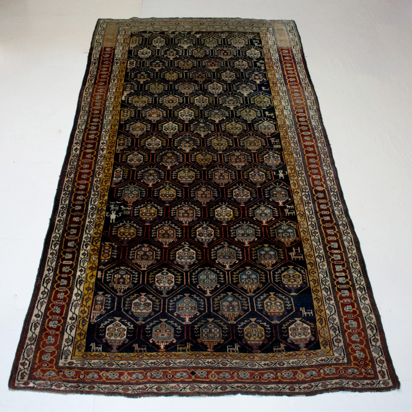 Lot image - Kurdish Rug