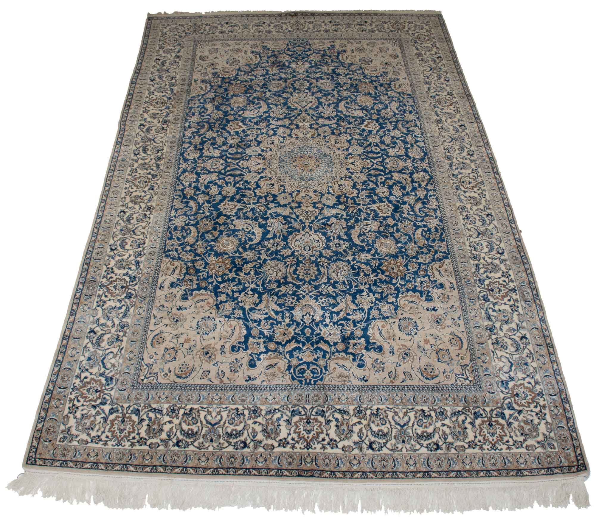 Lot image - Nain Carpet
