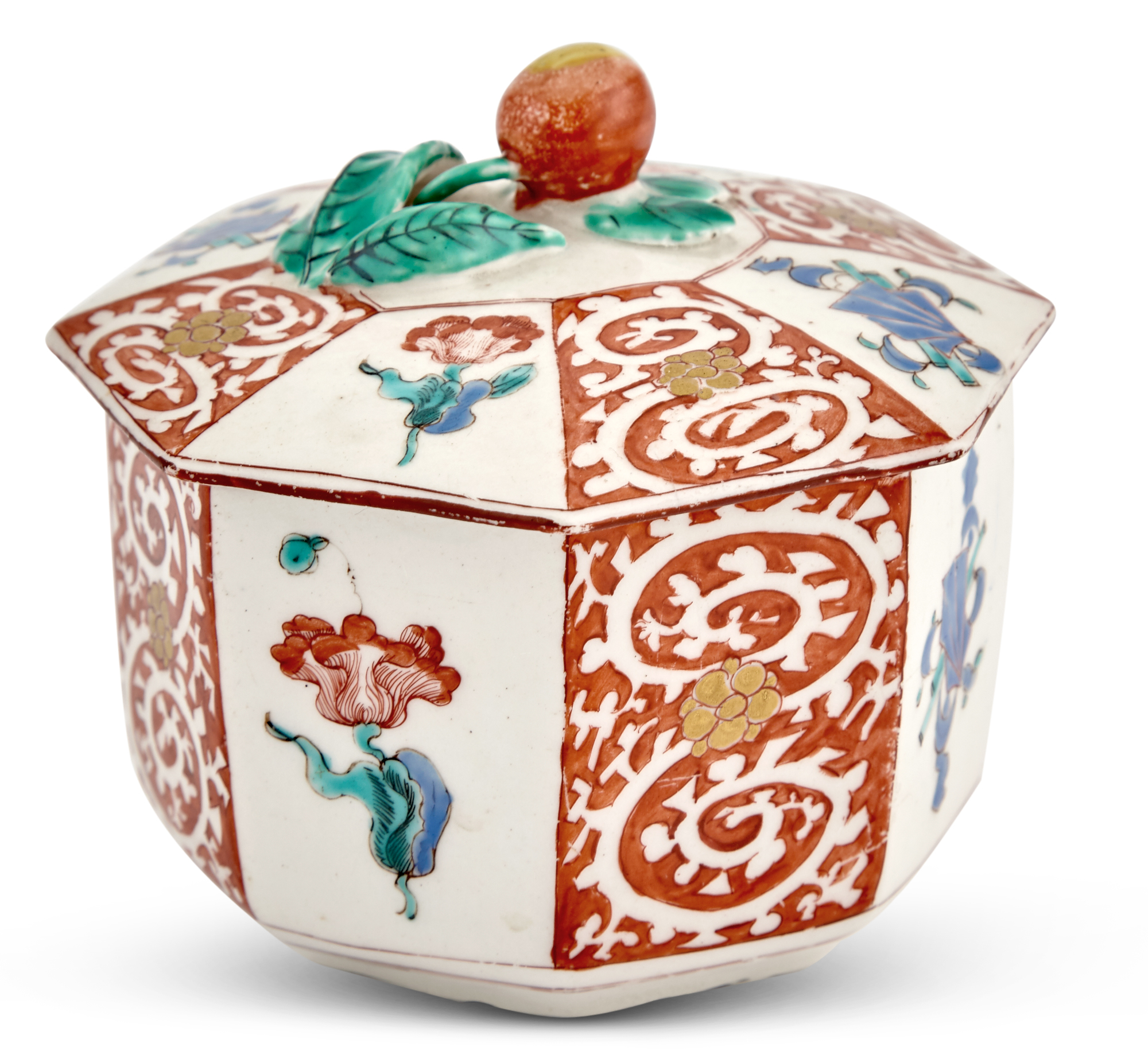 Lot image - Bow Porcelain Octagonal Kakiemon Sugar Box and Cover