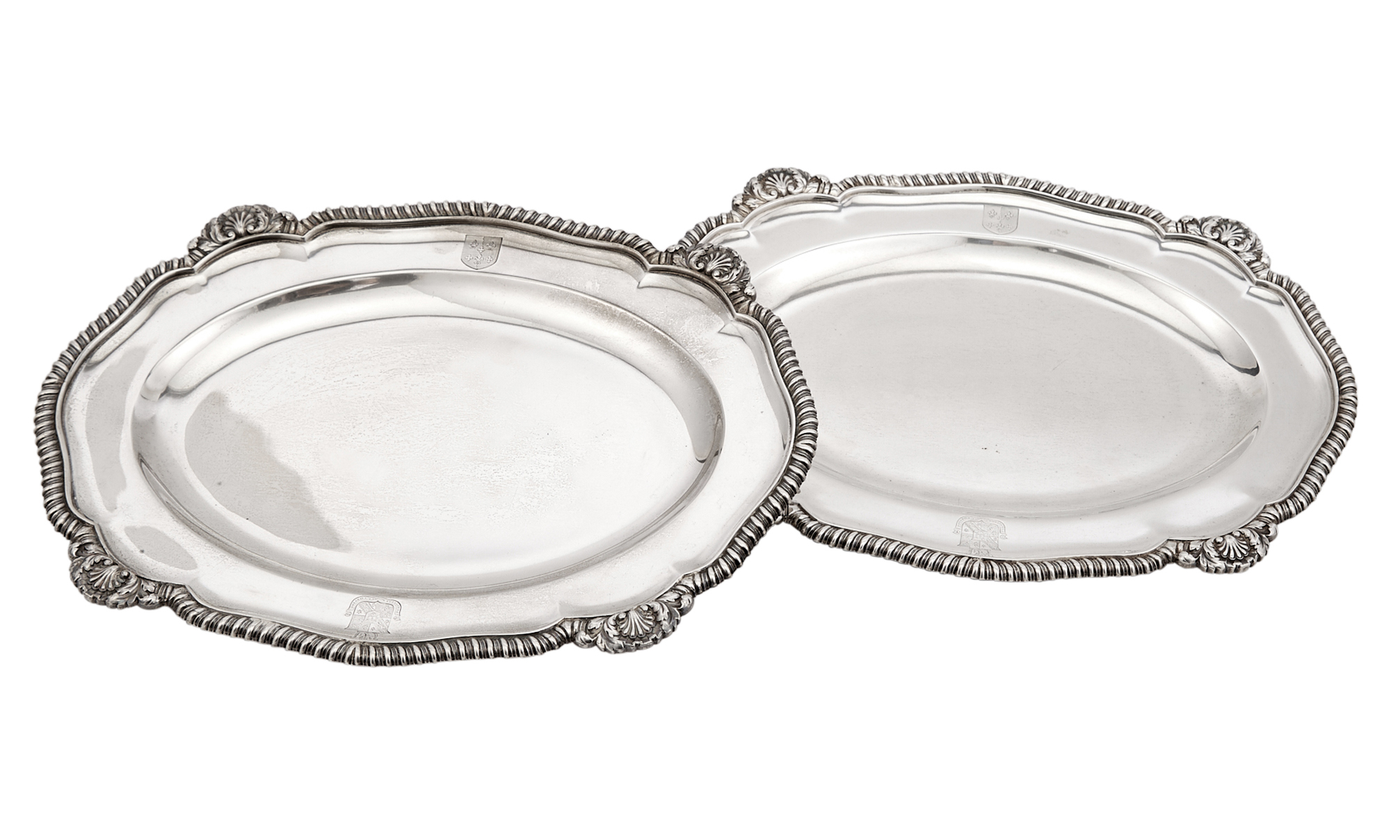 Lot image - Philadelphia Interest: Pair of George III Sterling Silver Platters
