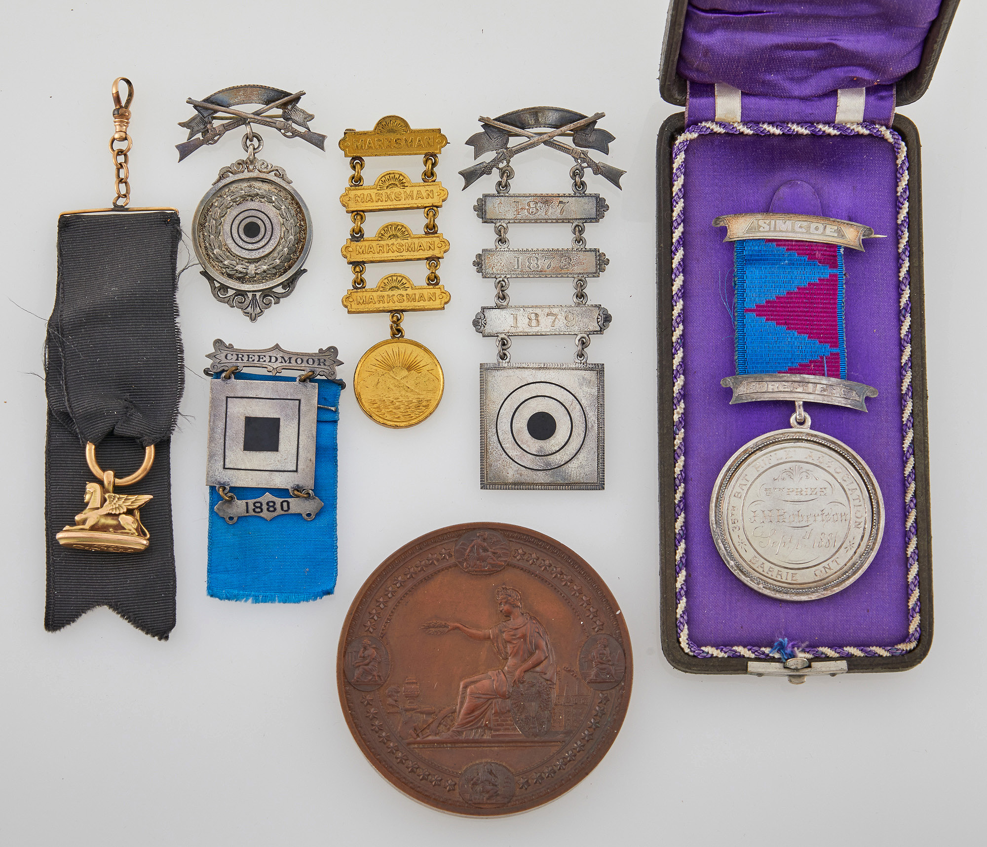 Lot image - Medals and Fob