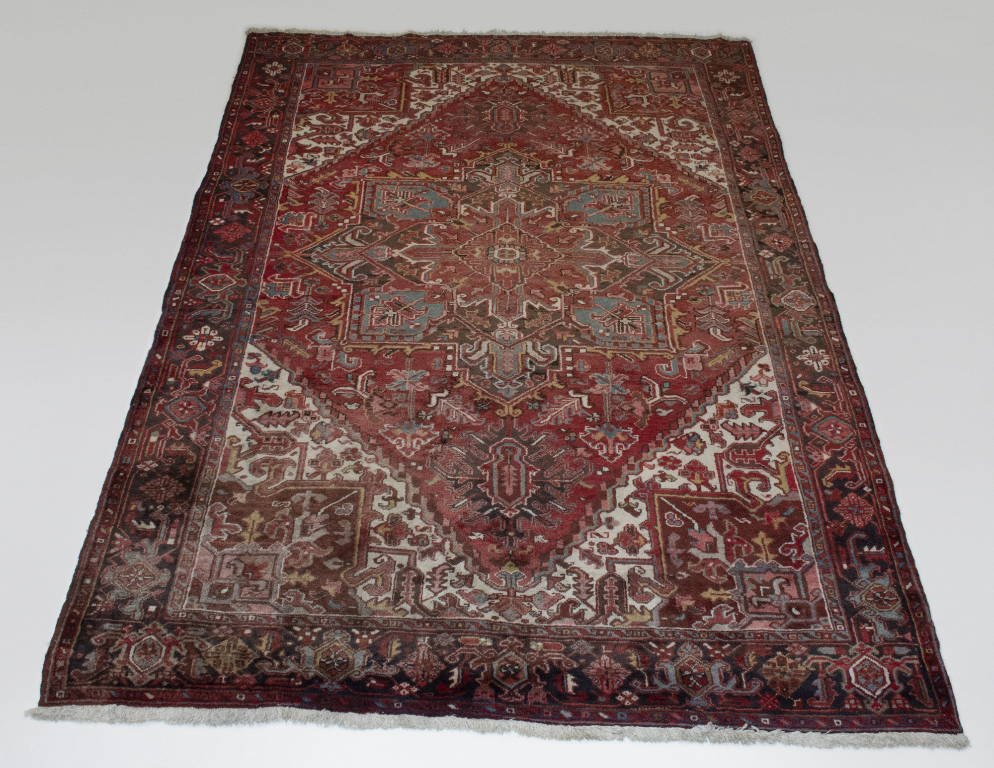 Lot image - Heriz Carpet