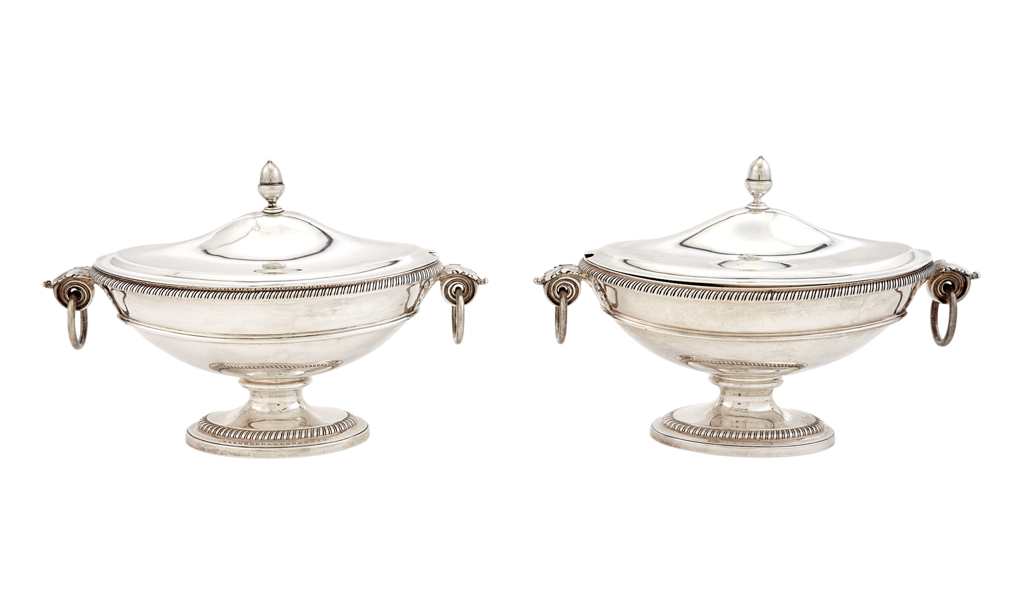 Lot image - Pair of George III Sterling Silver Covered Sauce Tureens
