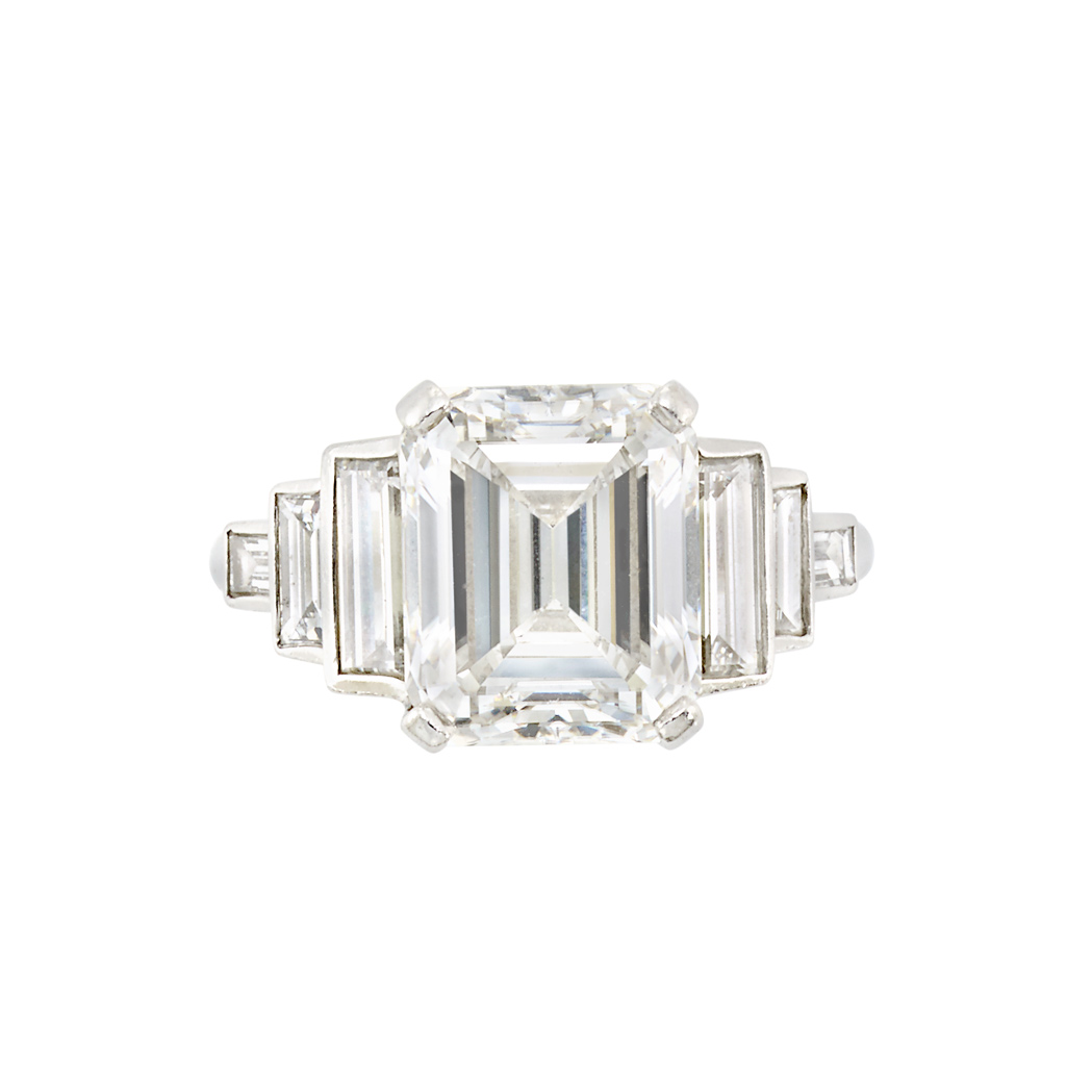 Lot image - Platinum and Diamond Ring