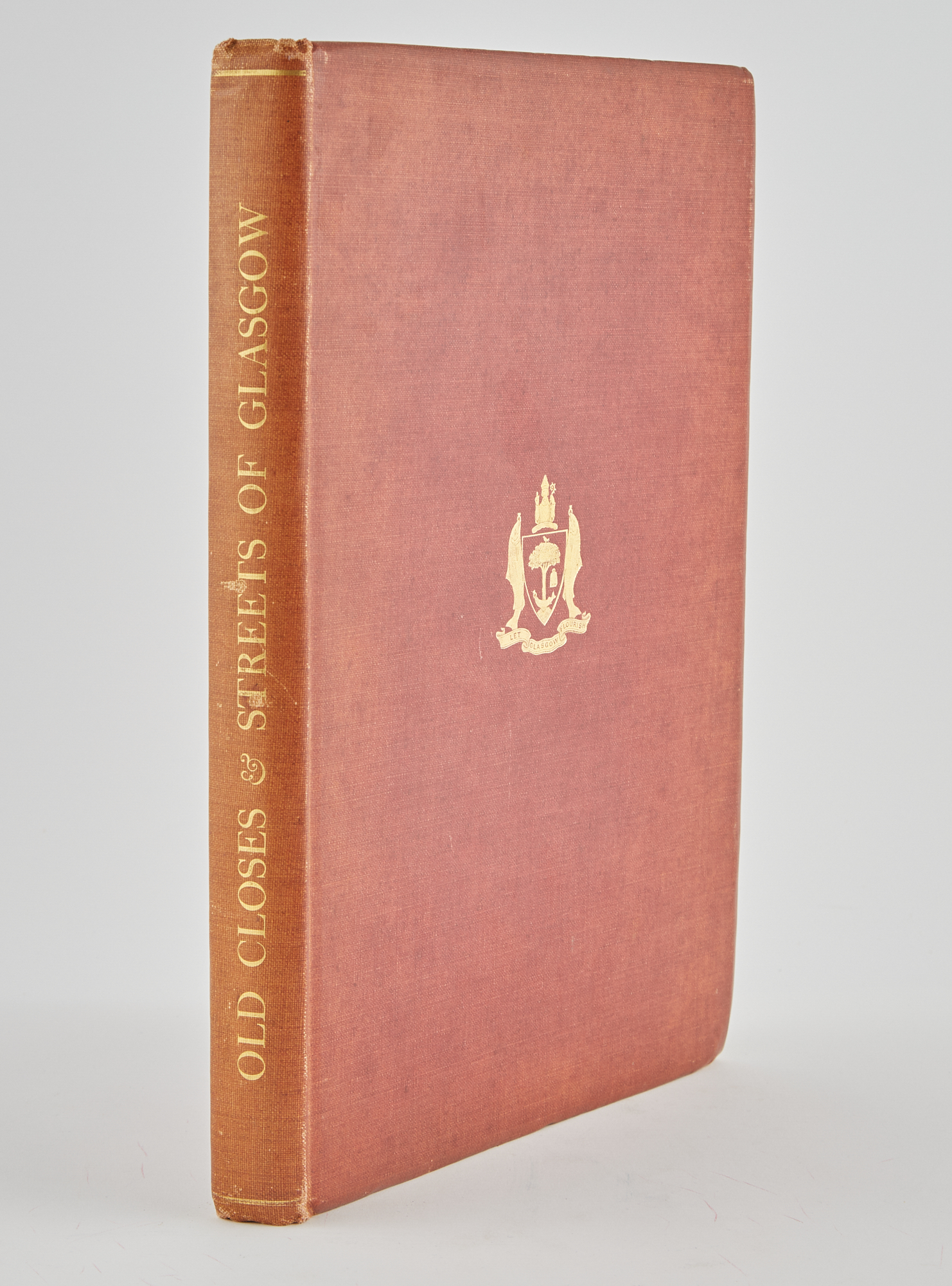 Lot image - ANNAN, THOMAS  The Old Closes & Streets of Glasgow. Engraved by Annan from Photographs Taken For the City of Glasgow Improvement Trust.