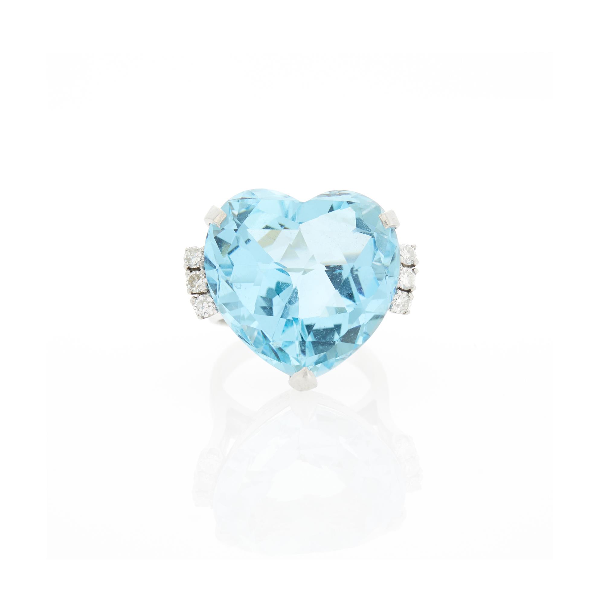 Lot image - Platinum, Aquamarine and Diamond Ring