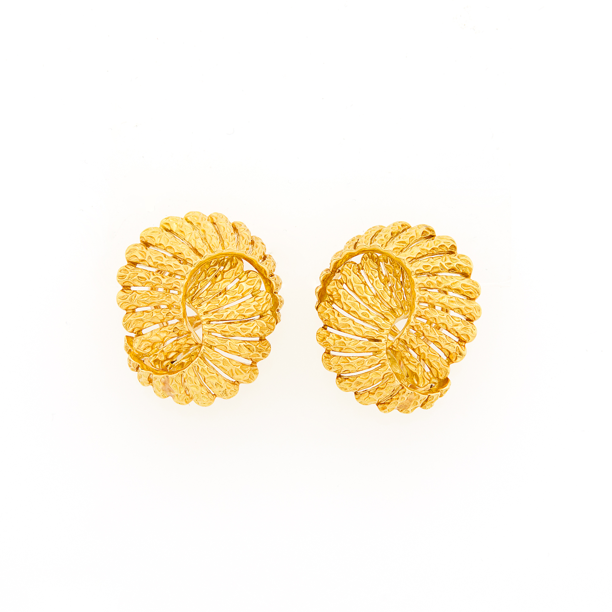 Lot image - Tiffany & Co. Pair of Gold Earclips