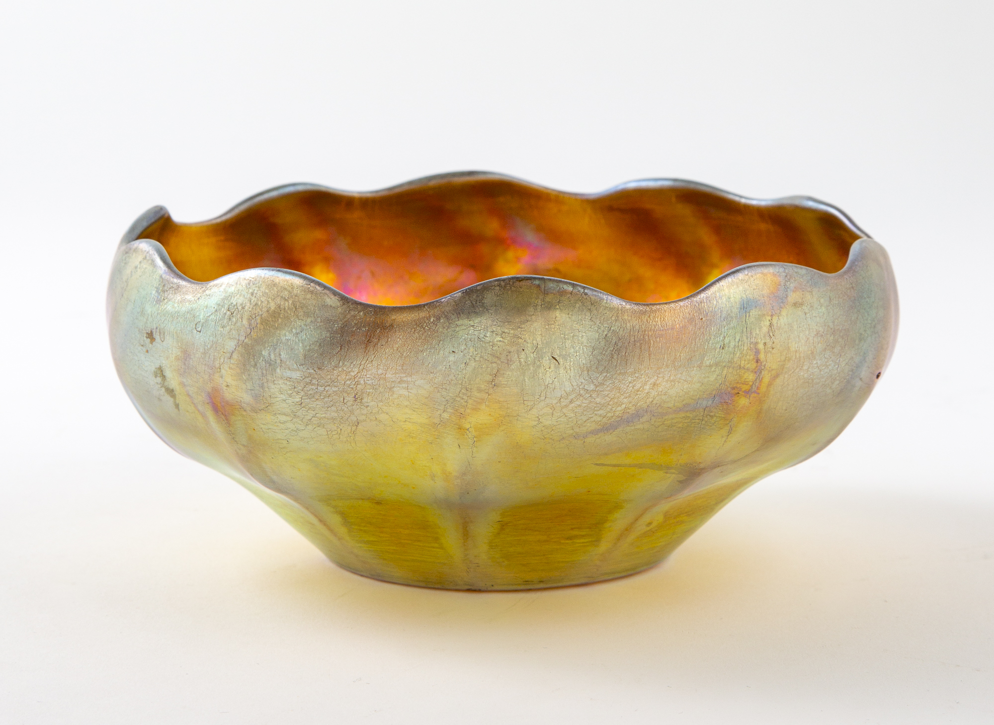 Lot image - Tiffany Favrile Glass Bowl