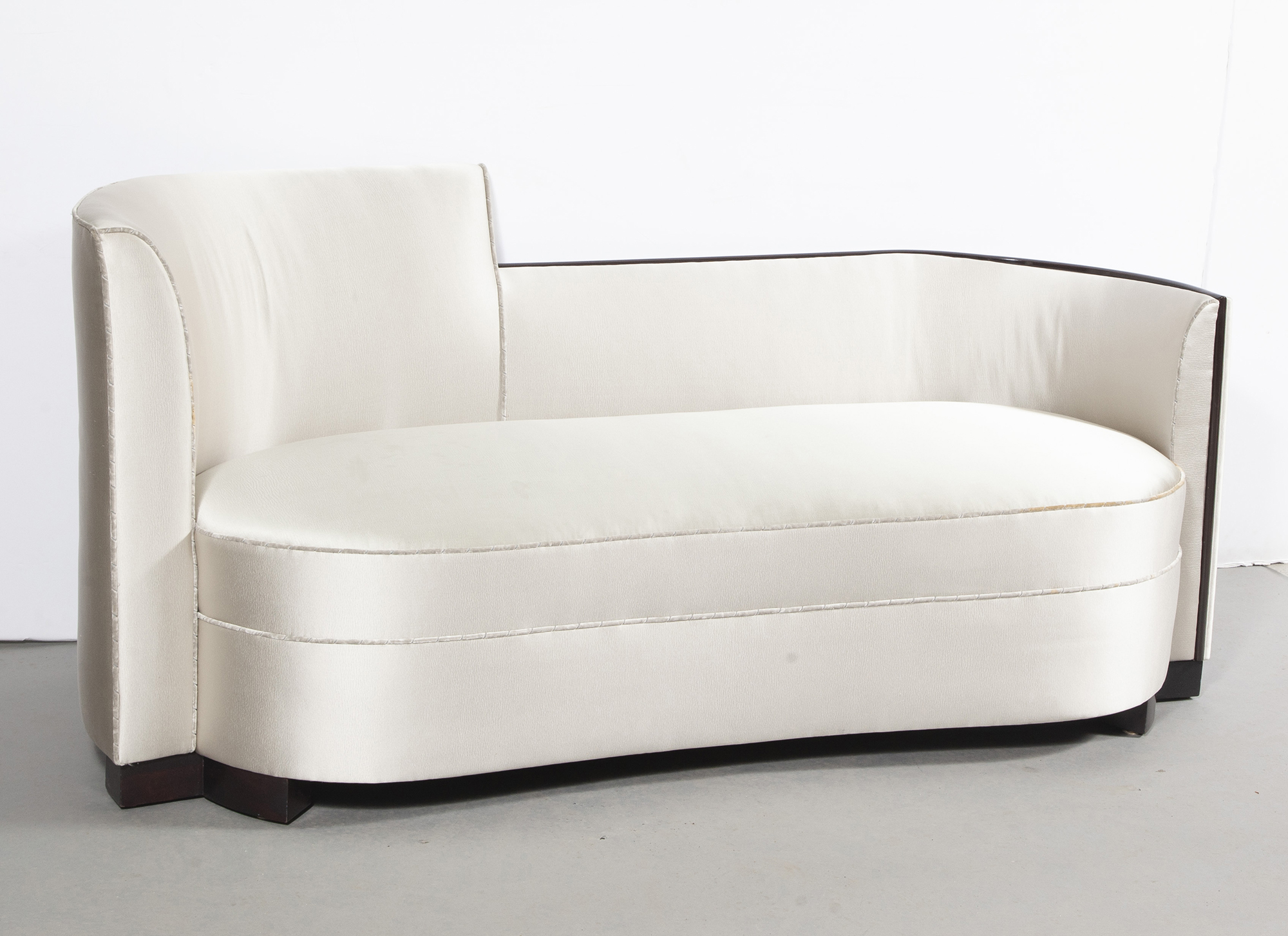 Lot image - Silk Upholstered Chaise