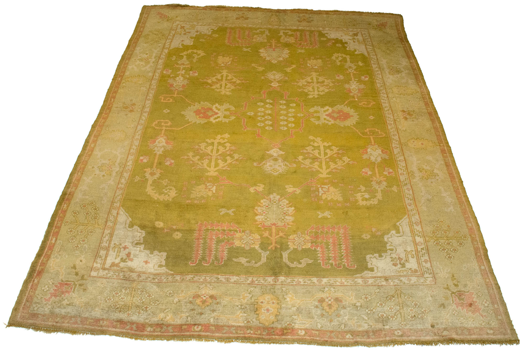 Lot image - Oushak Carpet