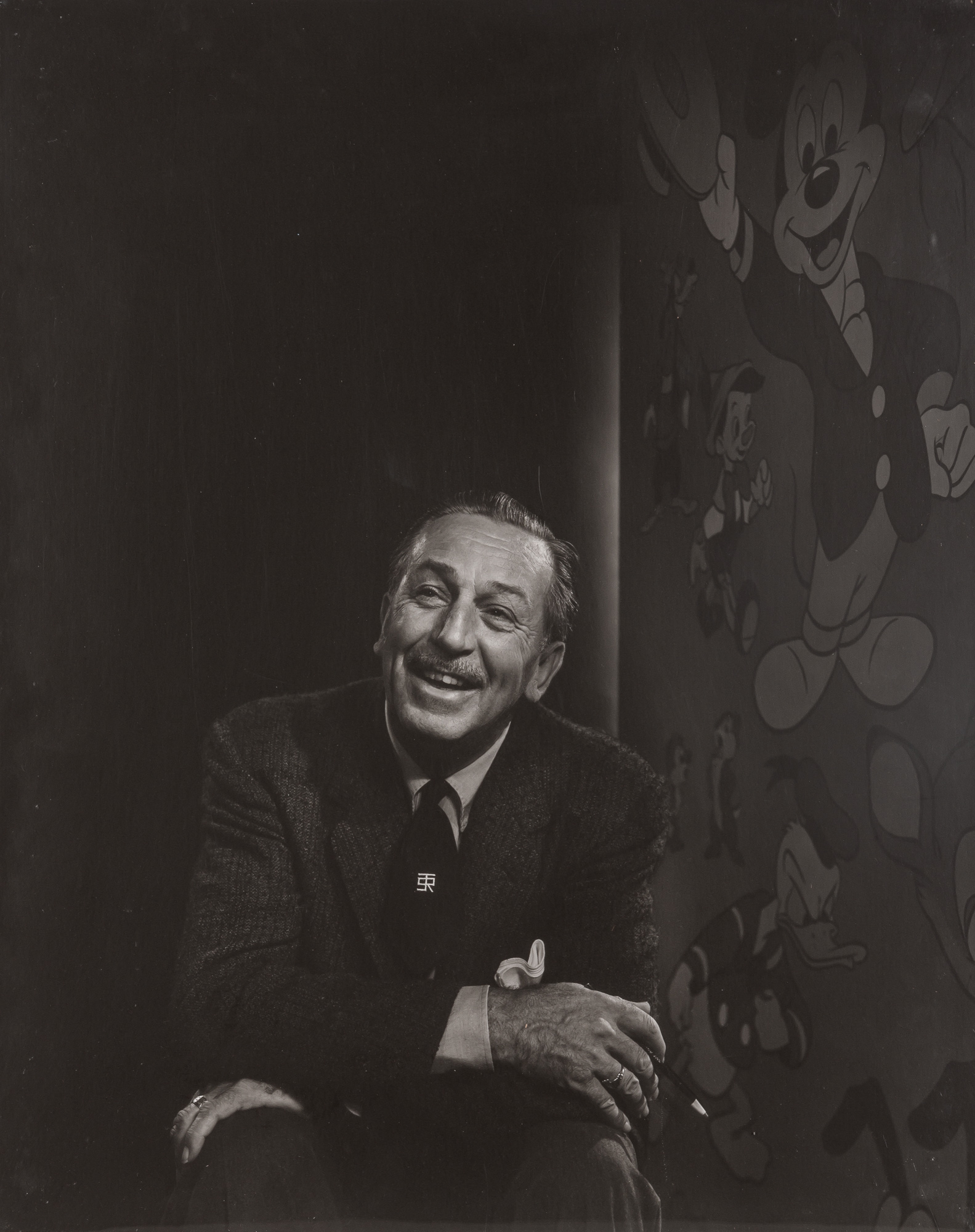 Lot image - KARSH, YOUSEF (1908-2002)  Walt Disney,