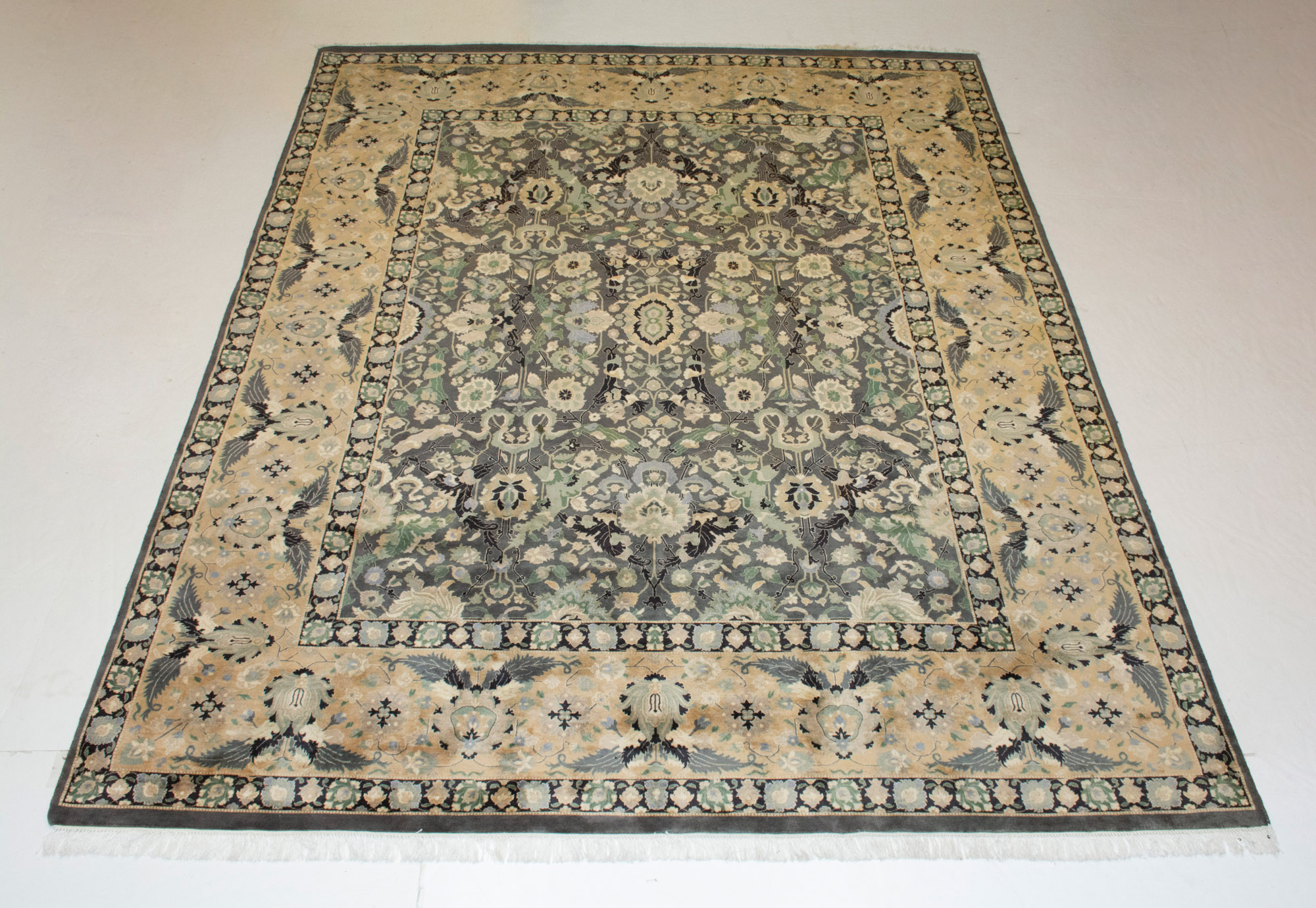 Lot image - Indo-Isfahan Carpet