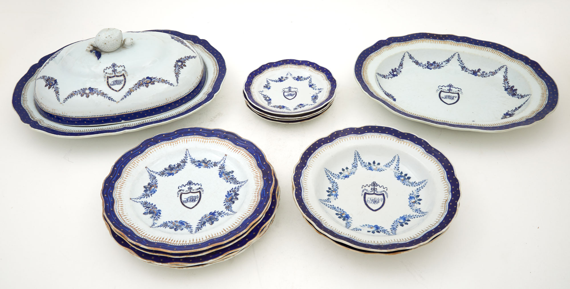 Lot image - Chinese Export Porcelain Partial Service