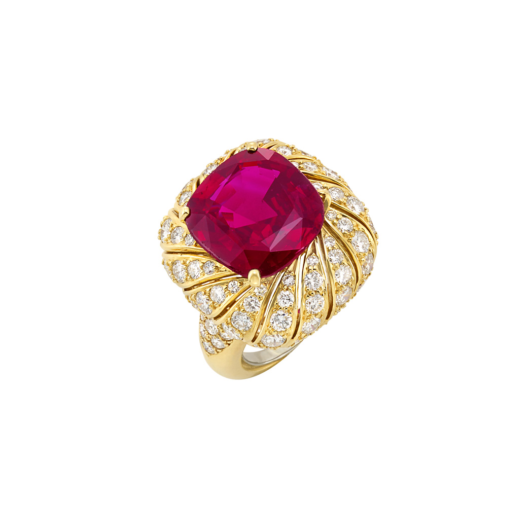 Lot image - Gold, Ruby and Diamond Ring, Van Cleef & Arpels