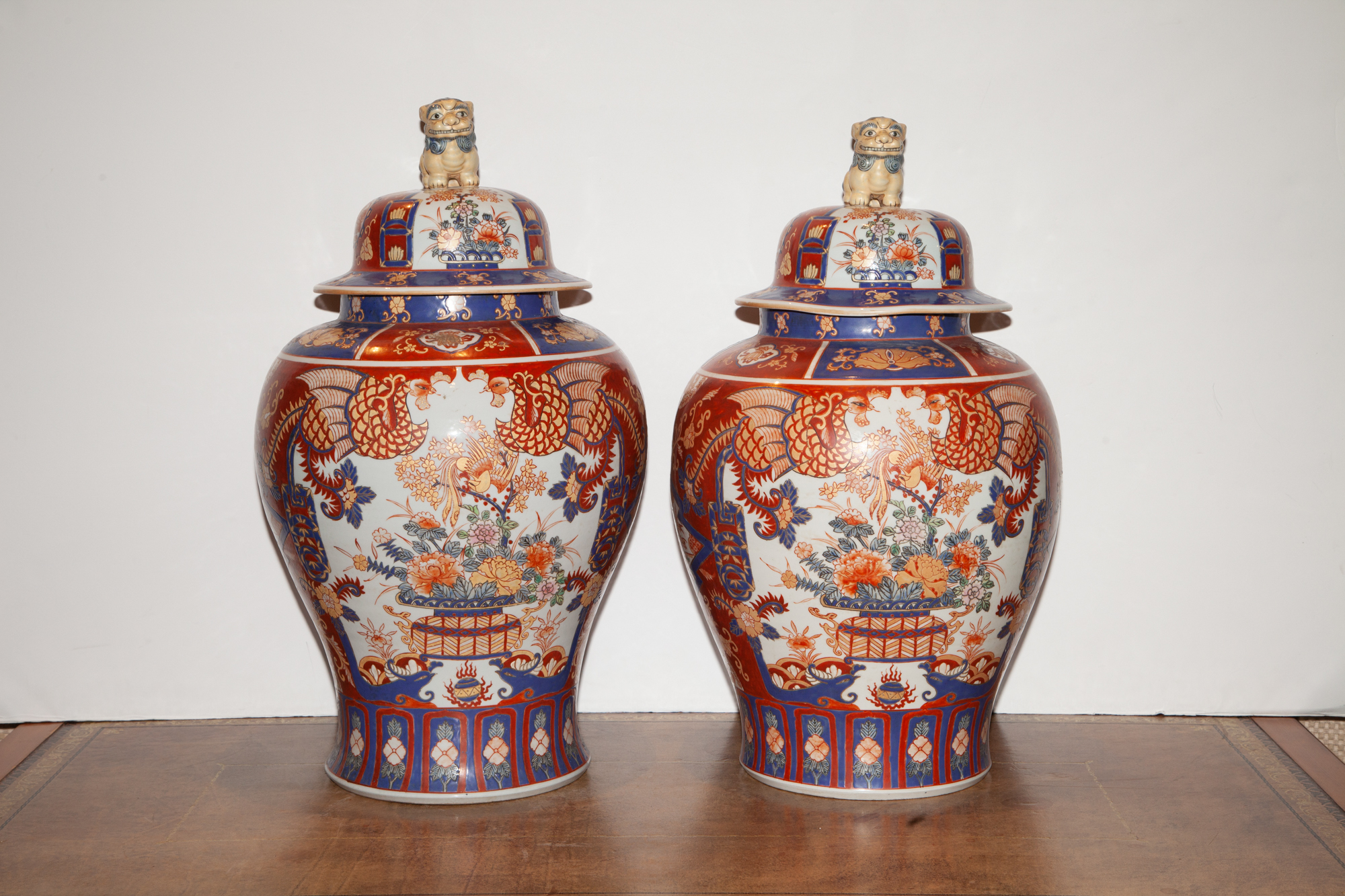 Lot image - Pair of Japanese Imari Porcelain Baluster Jars and Covers