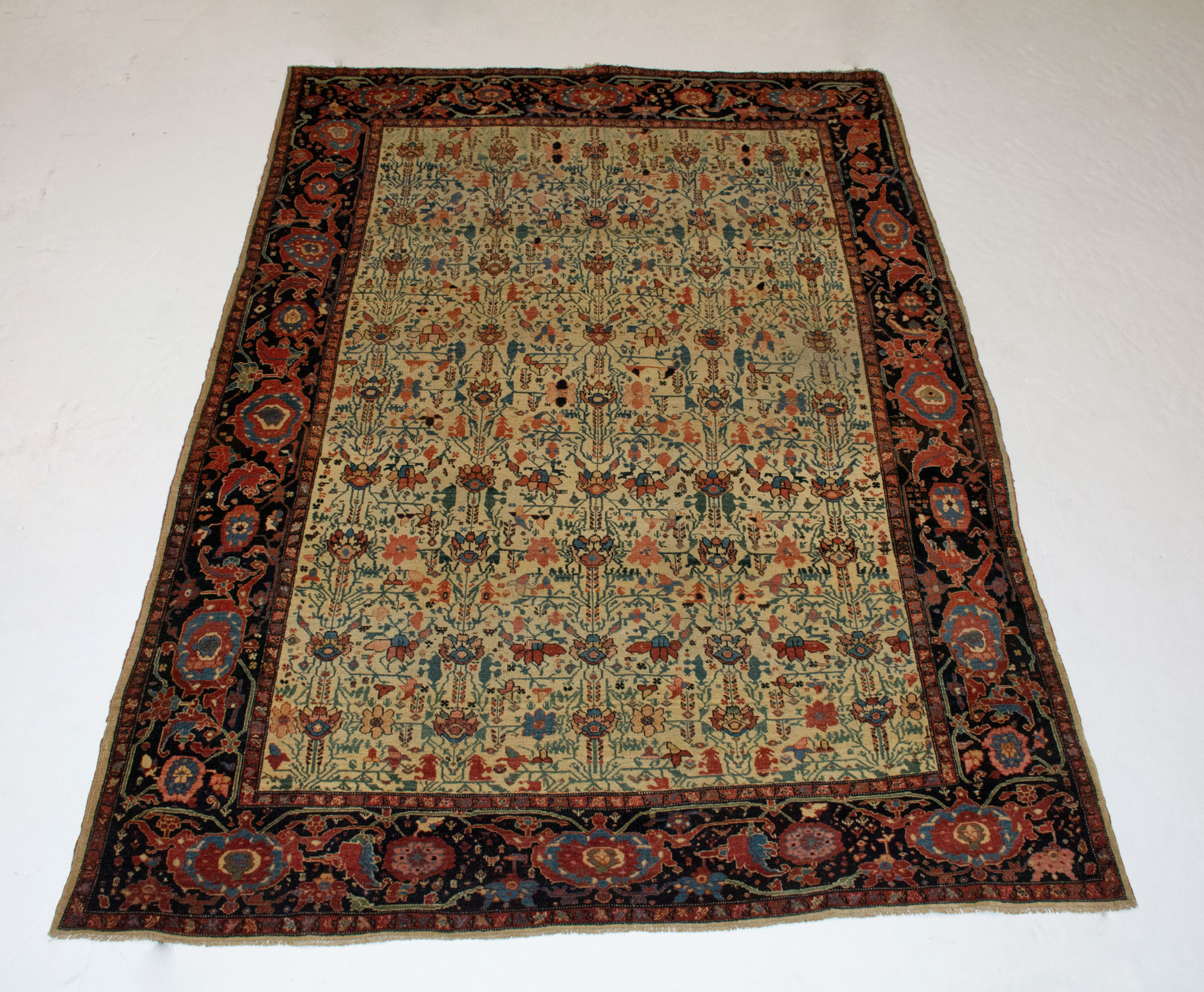 Lot image - Sarouk Fereghan Rug