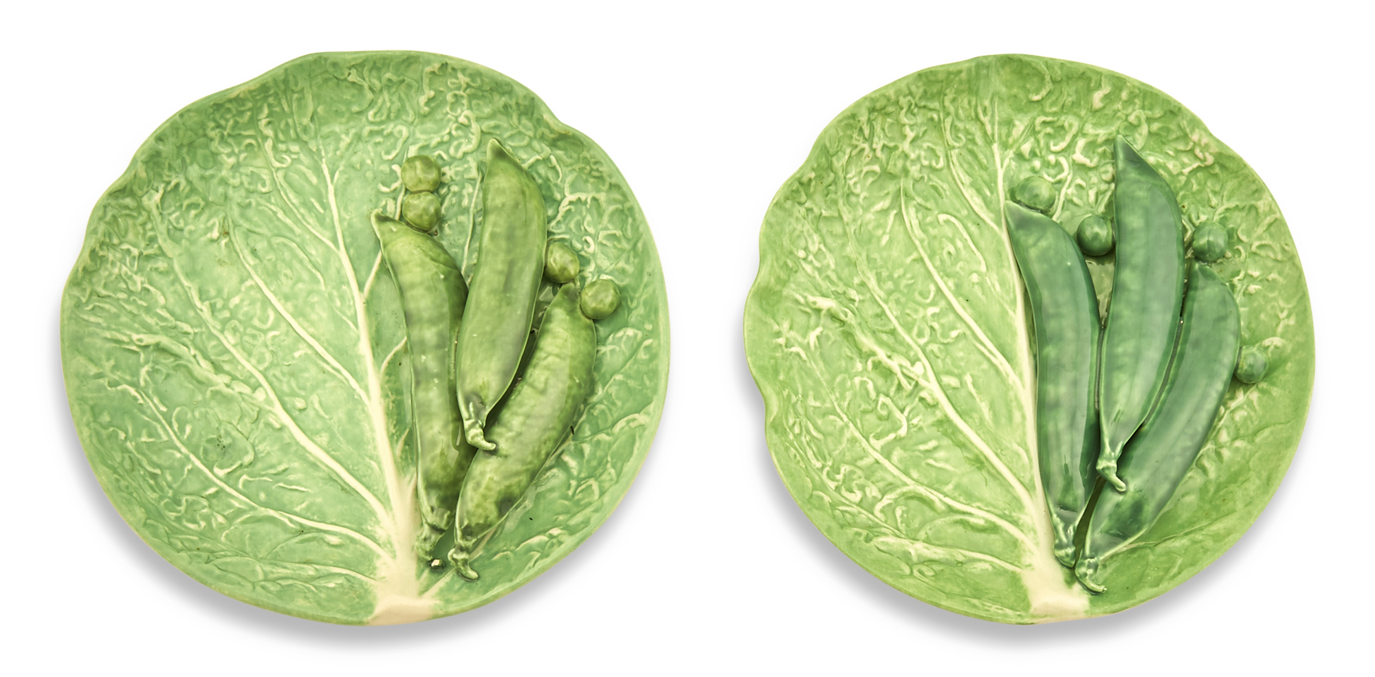 Lot image - Two Dodie Thayer Peapod Plates