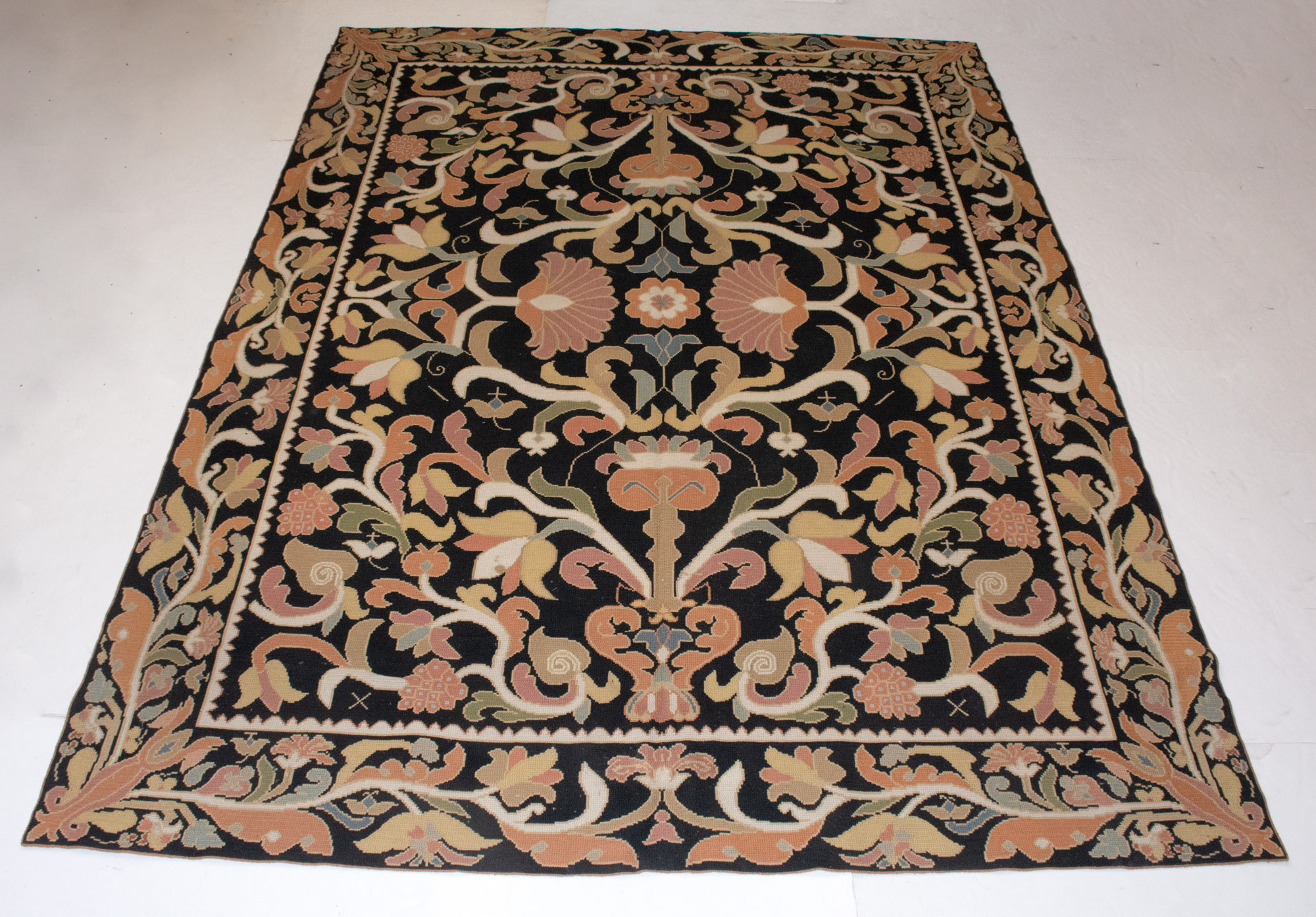 Lot image - Needlepoint Carpet