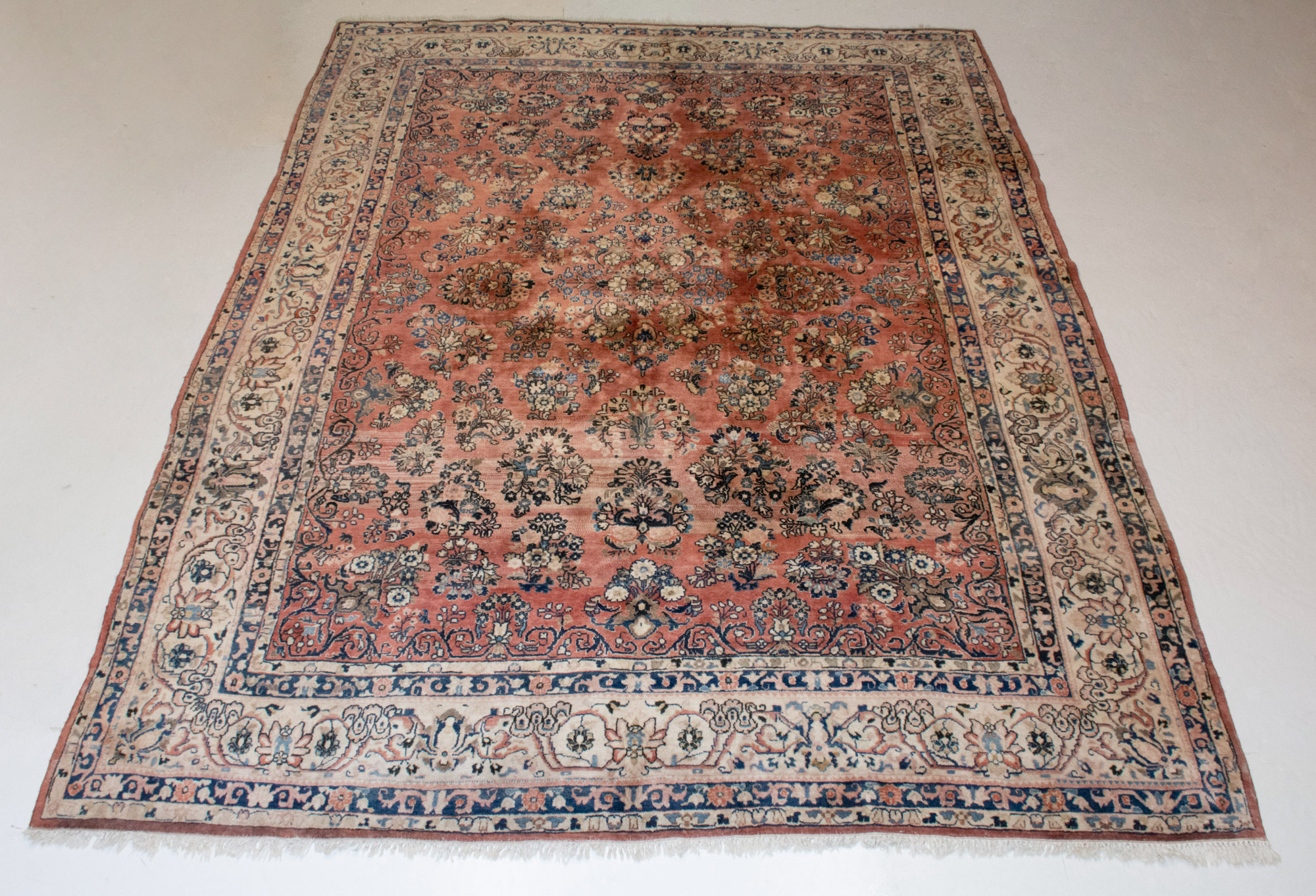 Lot image - Sarouk Carpet