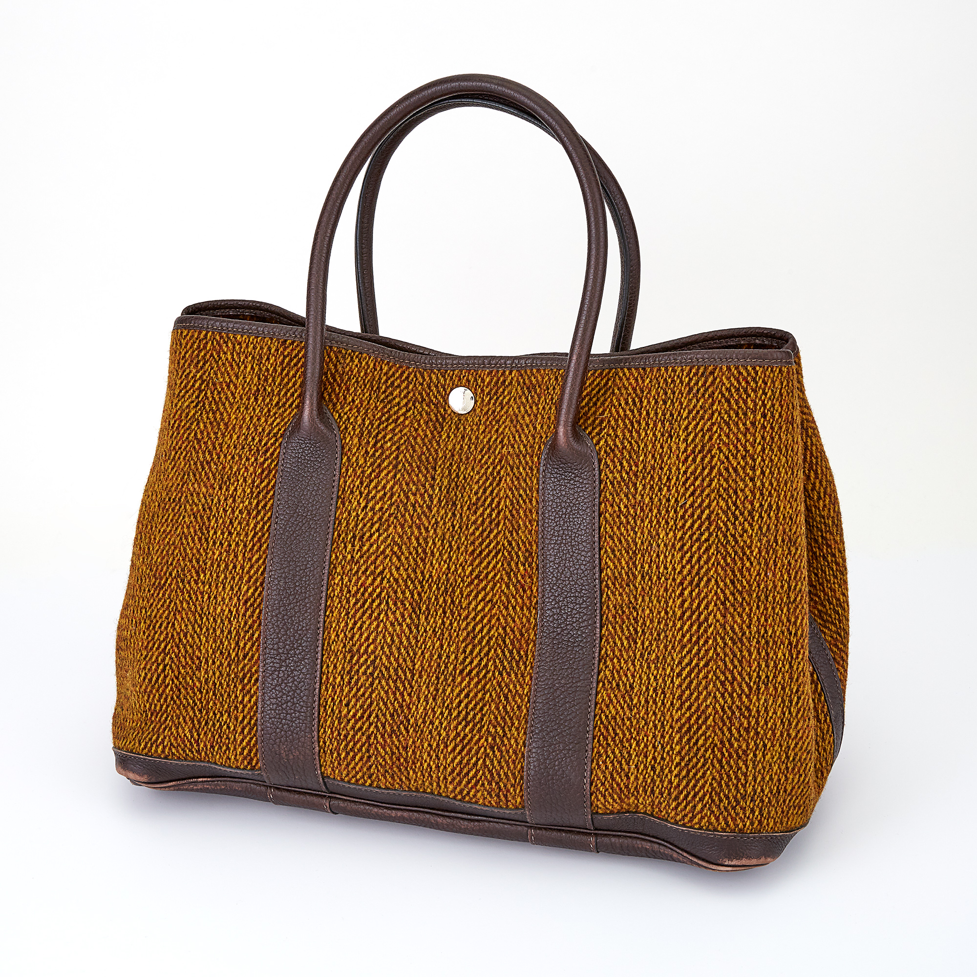 Lot image - Hermès Brown Buffalo Leather and Wool Garden Party MM Bag