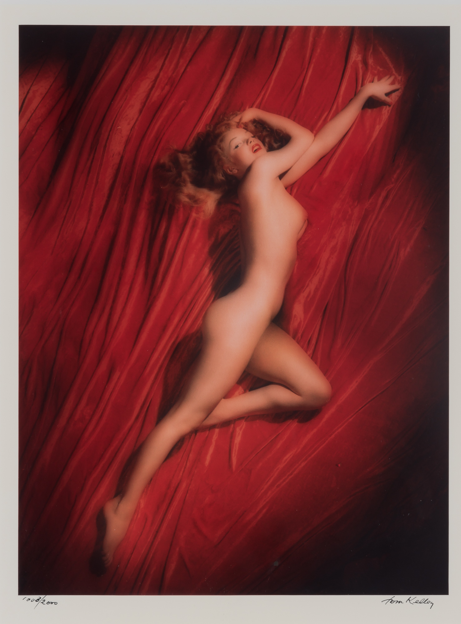 Lot image - KELLEY, TOM (1914-1984)  Marilyn Monroe on the red velvet,