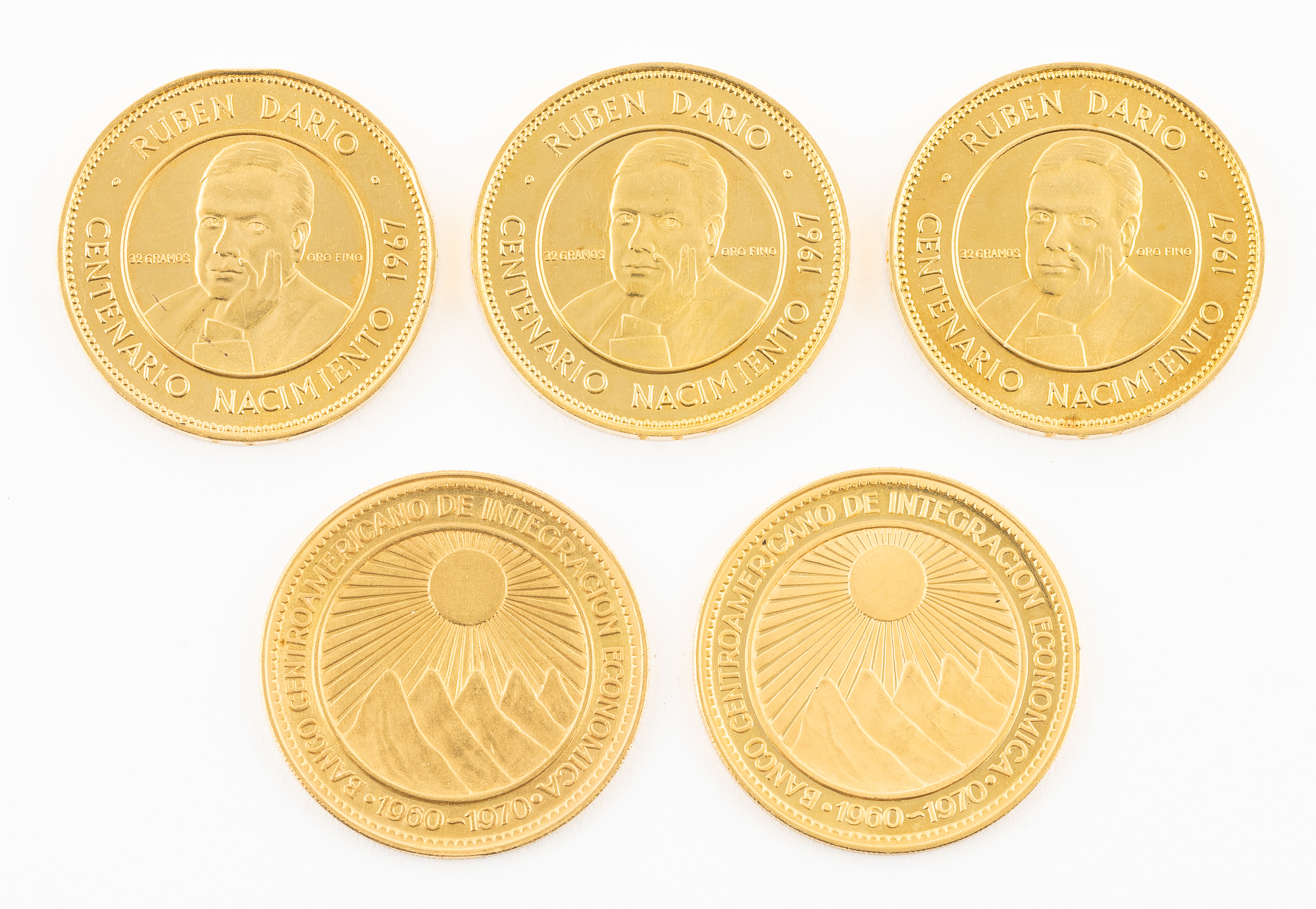 Lot image - Central American States and Nicaragua Gold Coins