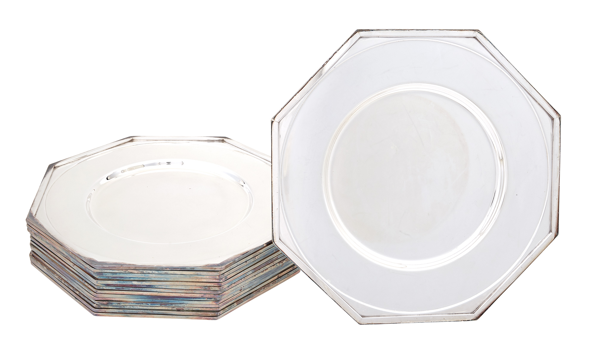 Lot image - Set of Fifteen Strong & Woodhatch Silver Plated Octagonal Chargers