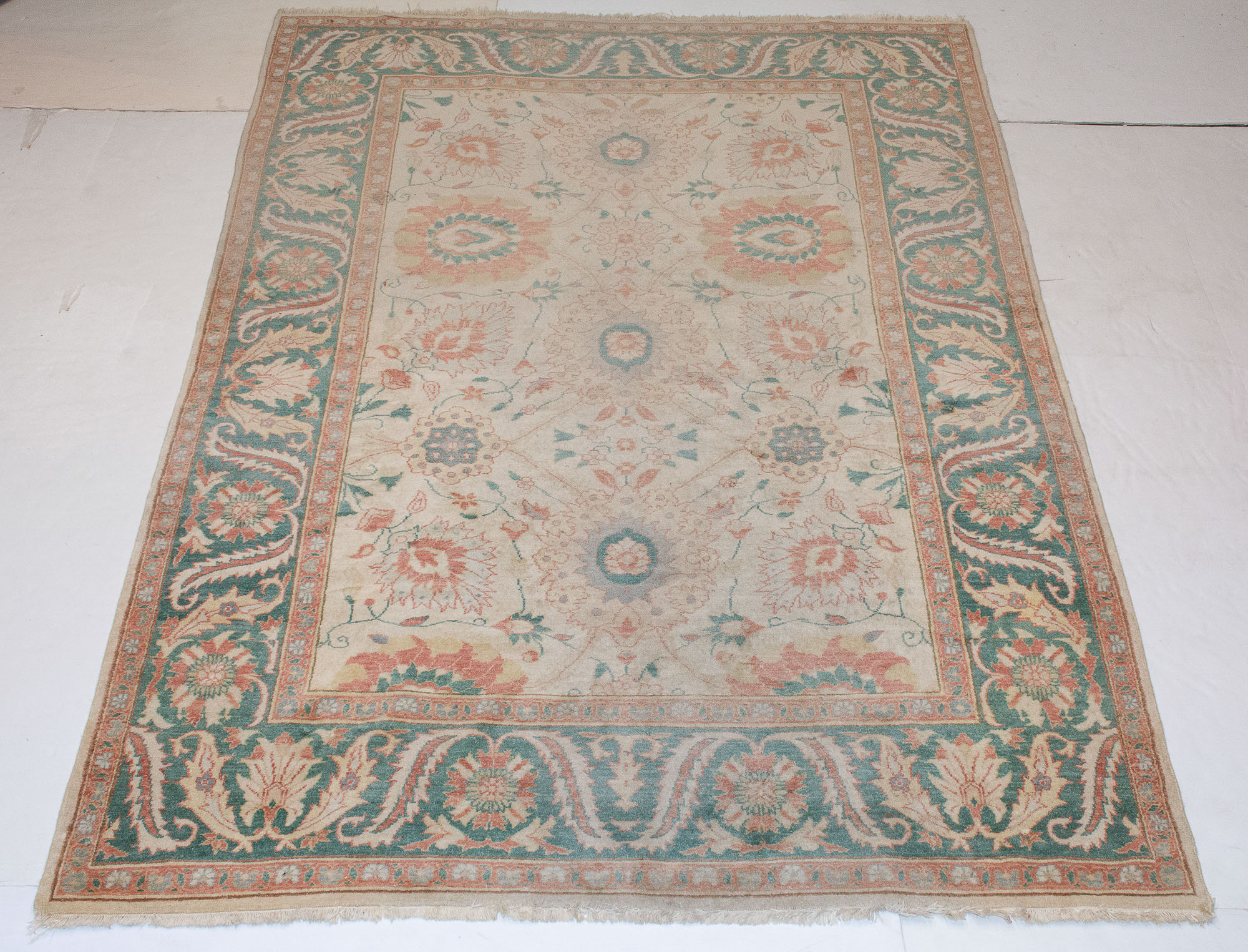 Lot image - Sultanabad-Style Carpet