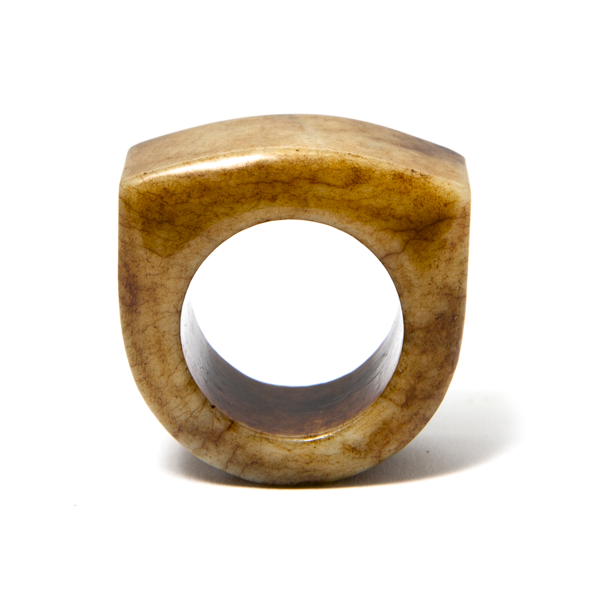 Lot image - A Chinese Hardstone Thumb Ring