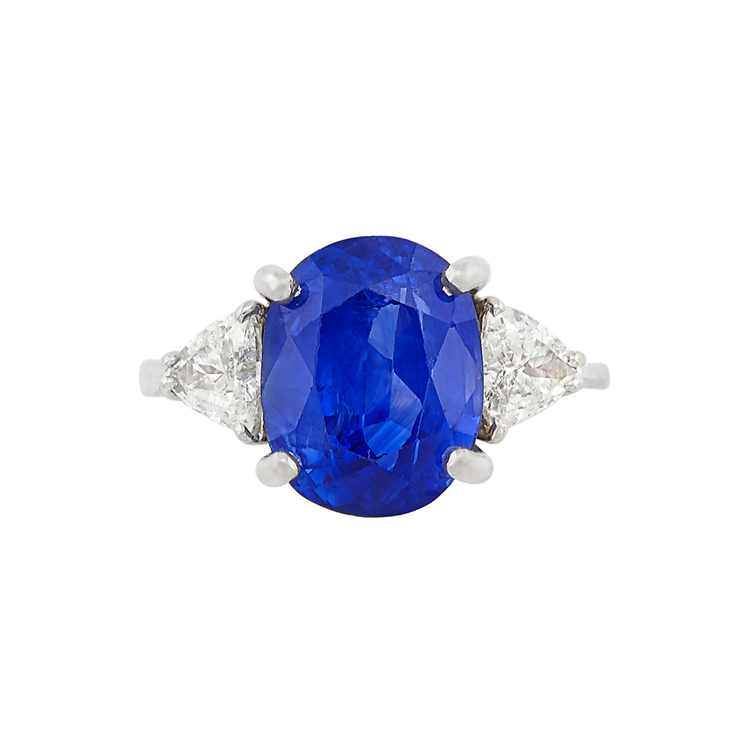 Lot image - White Gold, Sapphire and Diamond Ring