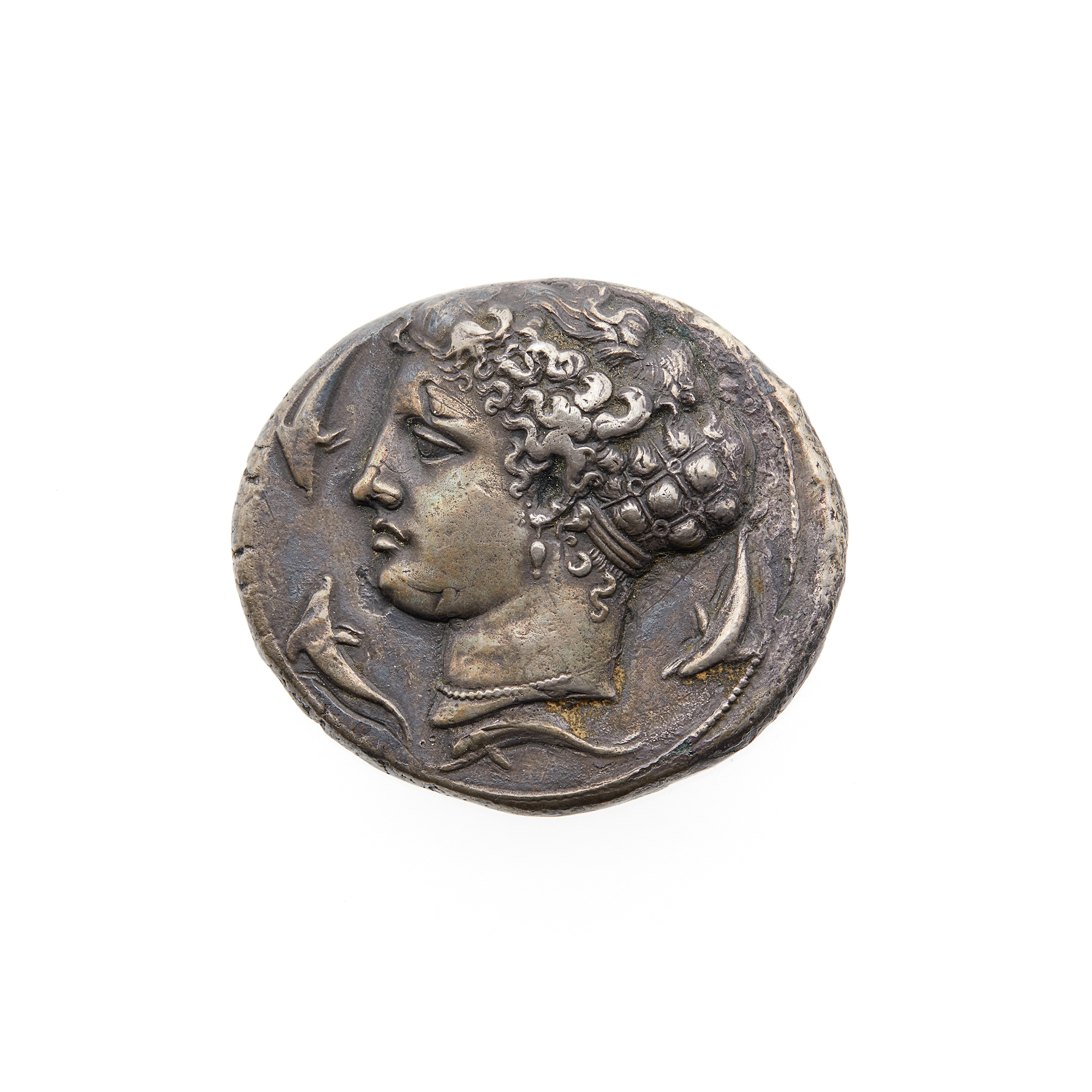 Lot image - Sicily. Syracuse, ca. 405-400 BC. AR Dekadrachm (41.5g), unsigned dies in the style of the artist Kimon.