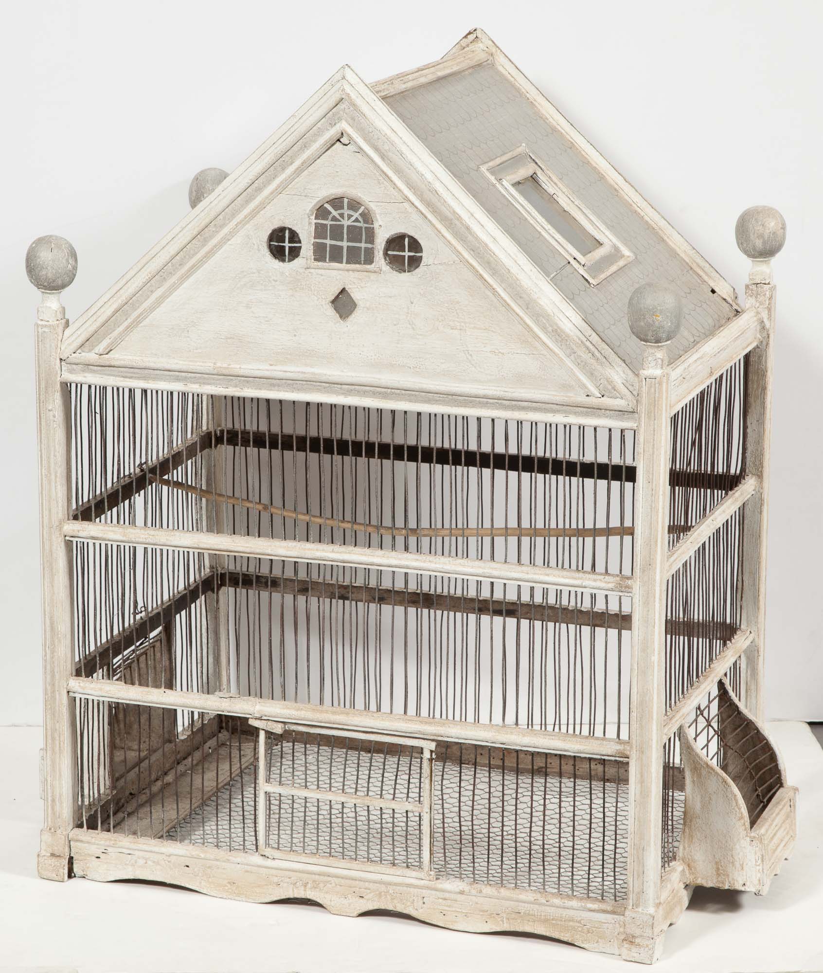 Lot image - Continental Painted Wood and Wire Birdcage