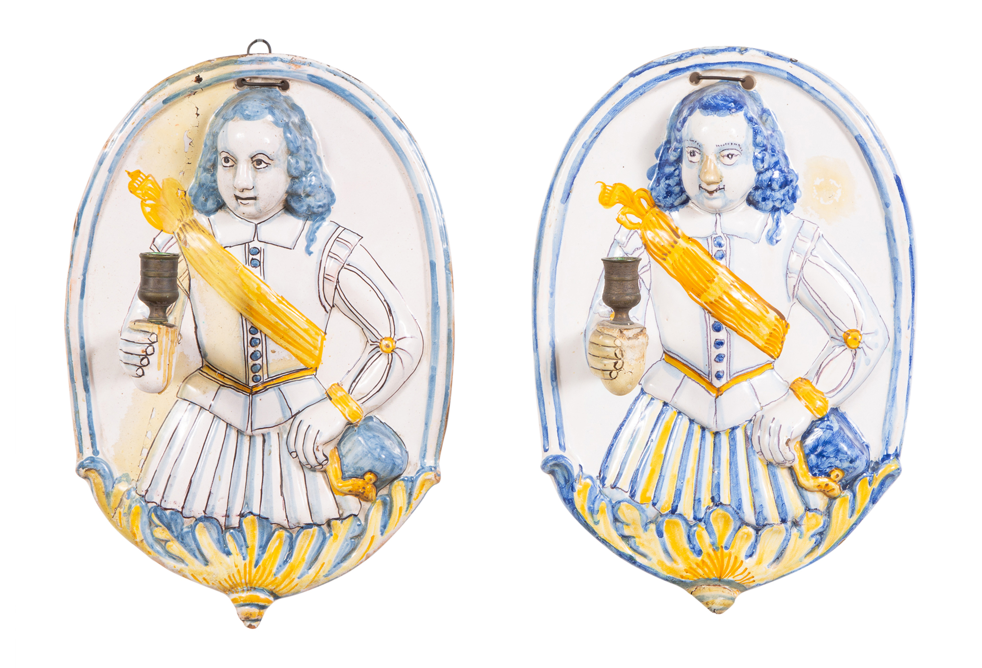 Lot image - Pair of Delft Faience Wall Lights