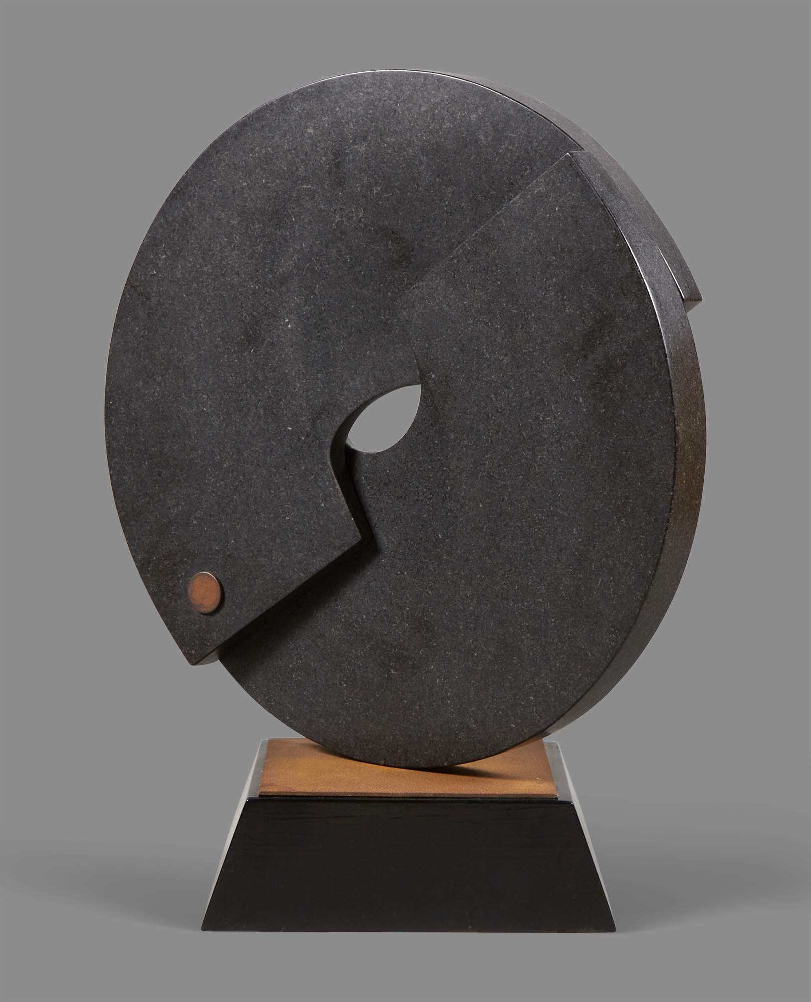 Lot image - Lika Mutal