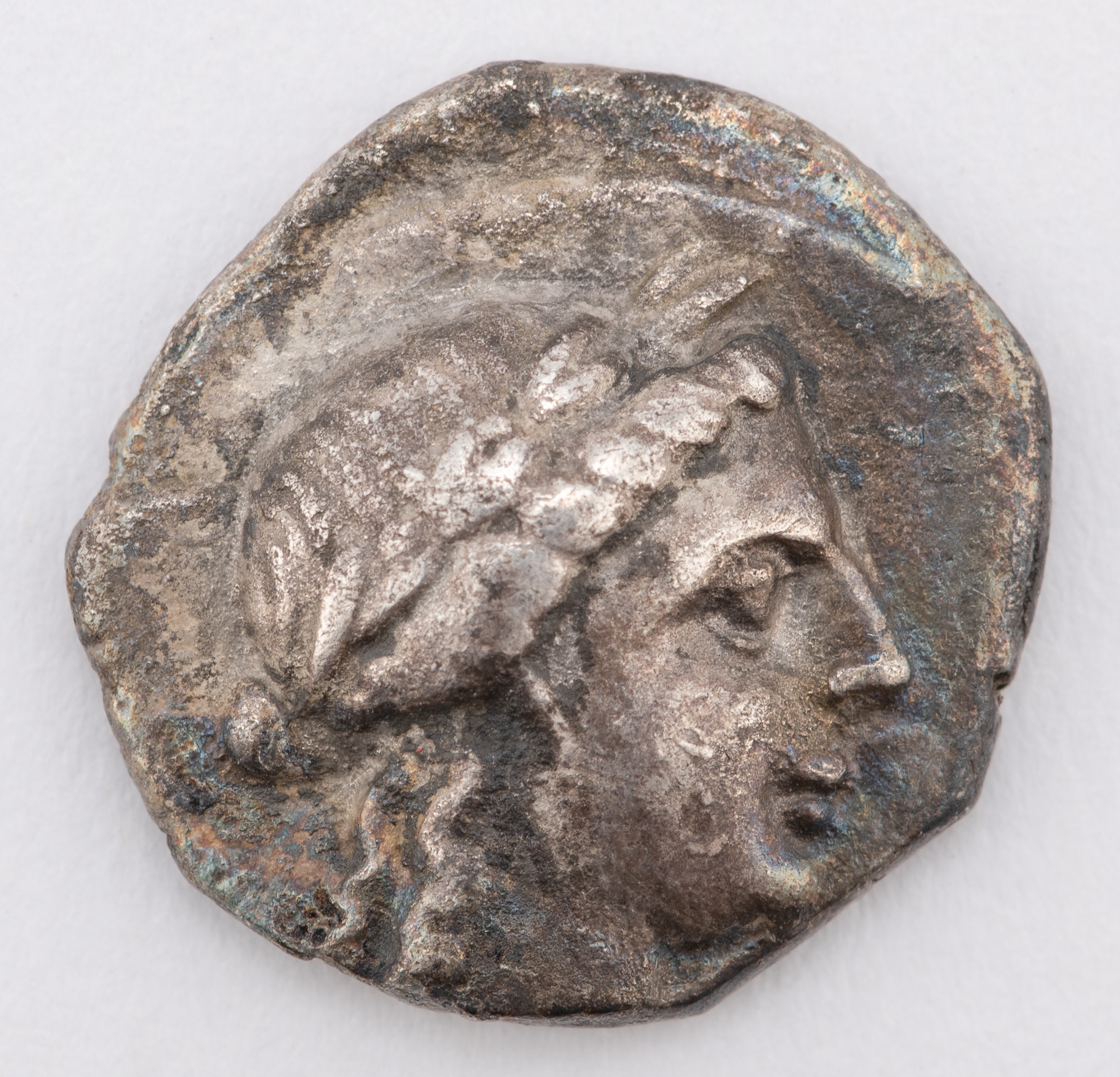 Lot image - Ionia. Miletos, ca. 225-190 BC. AR Hemidrachm (2.51g).  Deppert-Lippitz 70 (Period V, Series 9). Obverse: Laureate head of Ap...