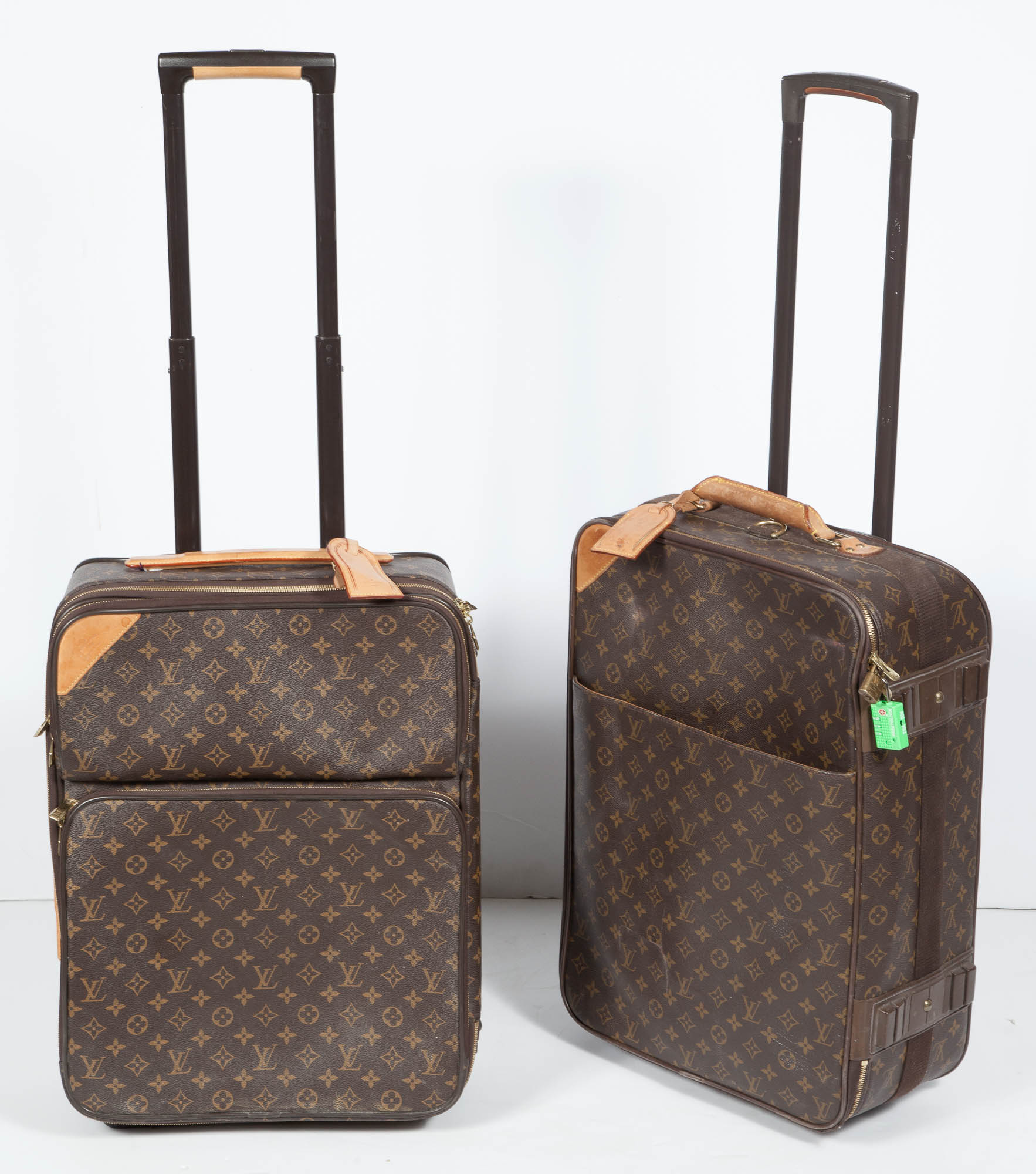 Lot image - Louis Vuitton Suitcases