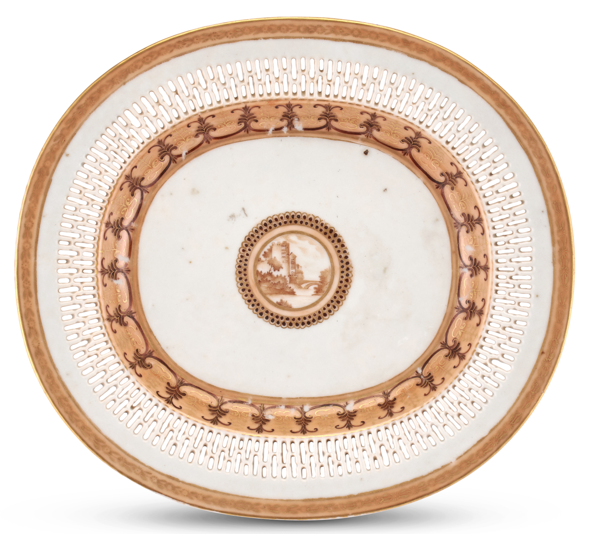 Lot image - A Chinese Export Porcelain Serving Dish