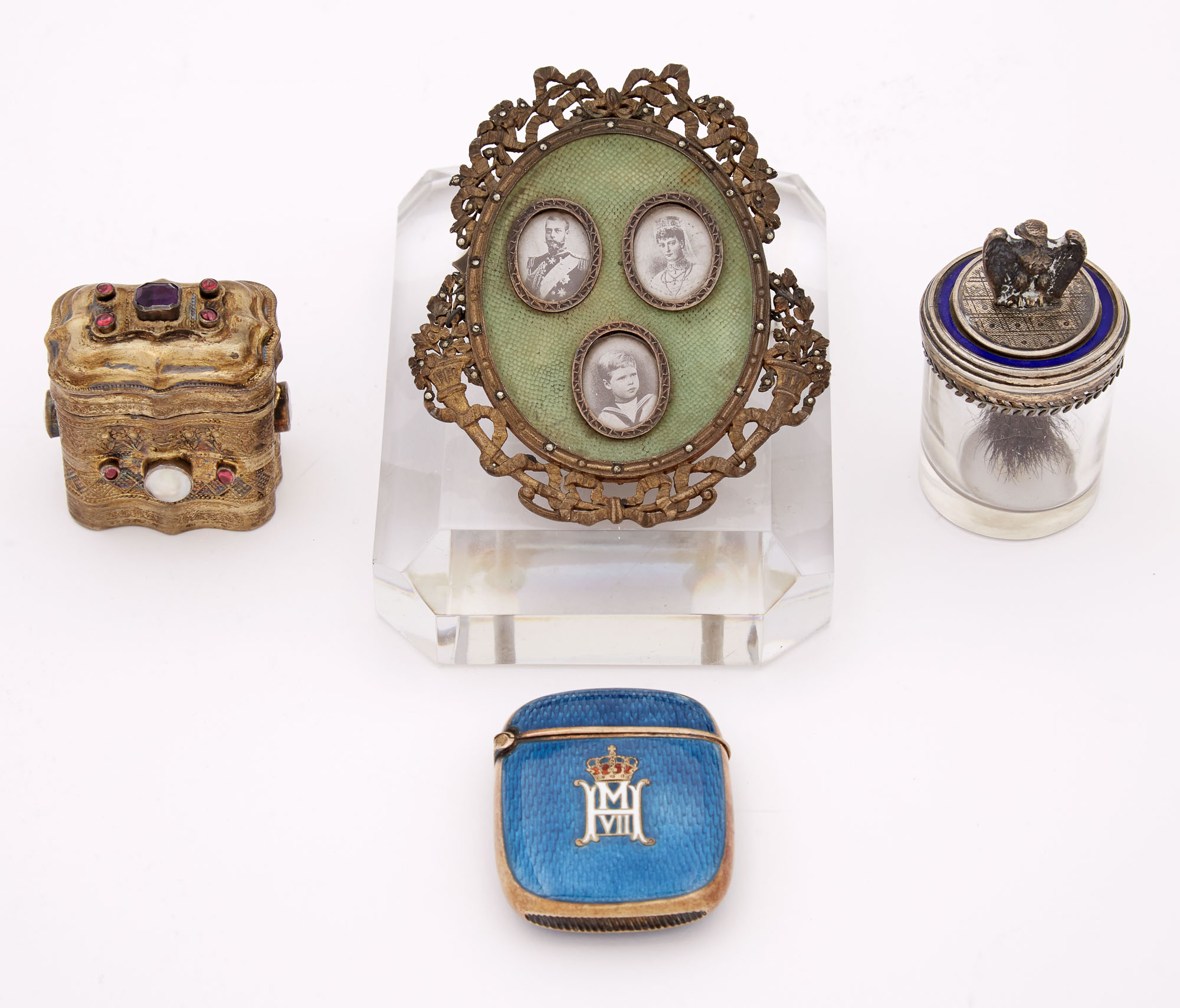 Lot image - Group of Desk Accessories