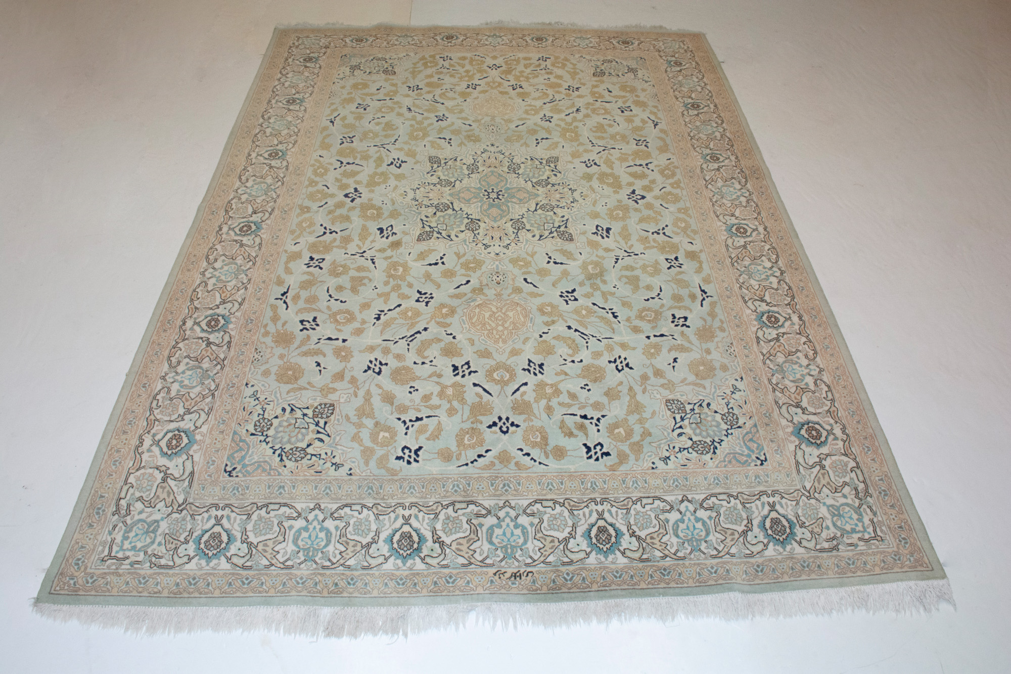 Lot image - Tabriz Carpet
