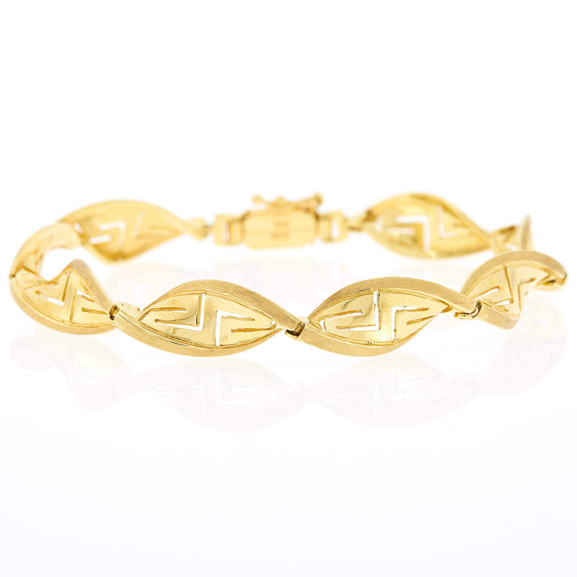 Lot image - Gold Bracelet