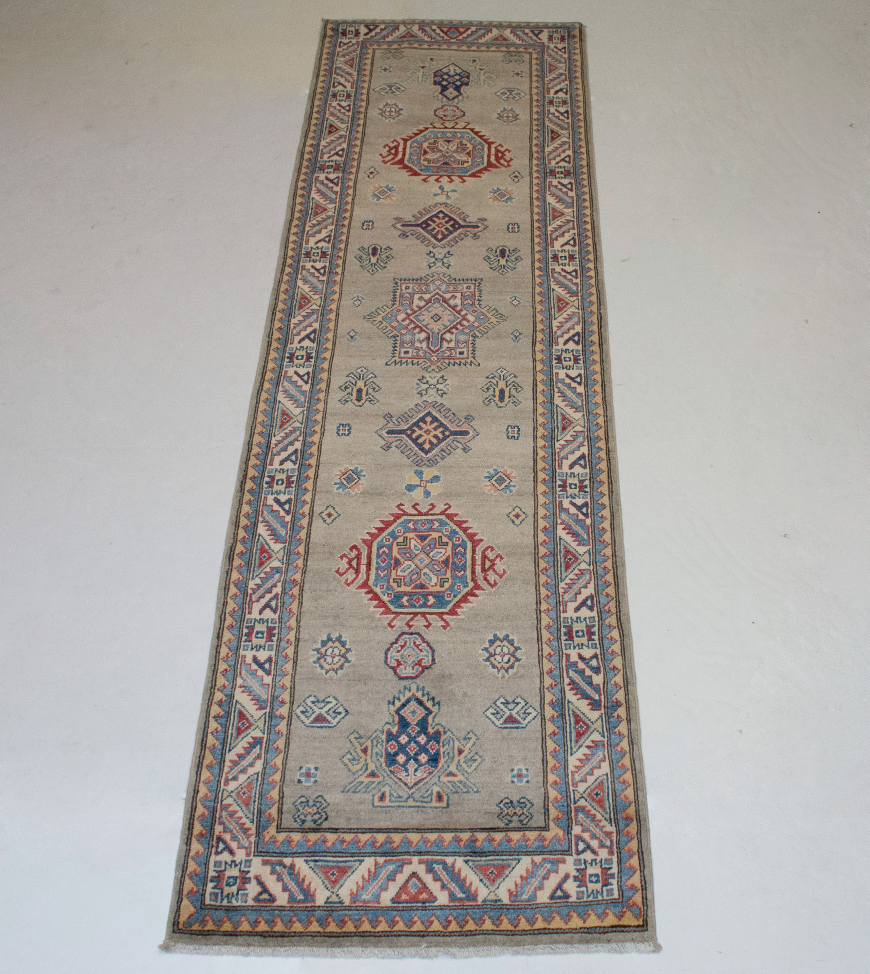 Lot image - Pak-Kazak Runner