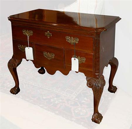 Lot image - Chippendale Style Mahogany Dressing Table