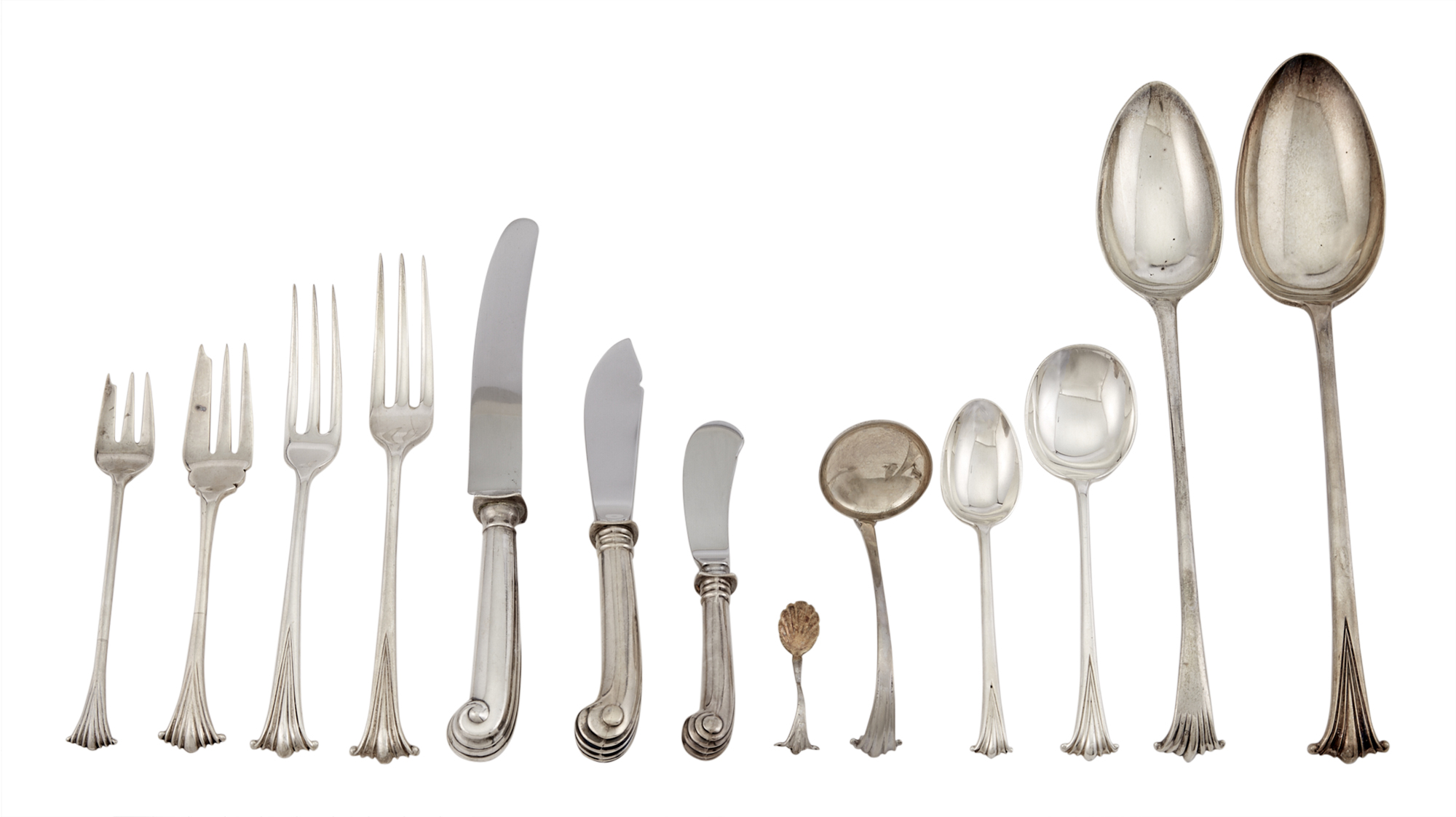 Lot image - Assembled Elizabeth II Sterling Silver Onslow