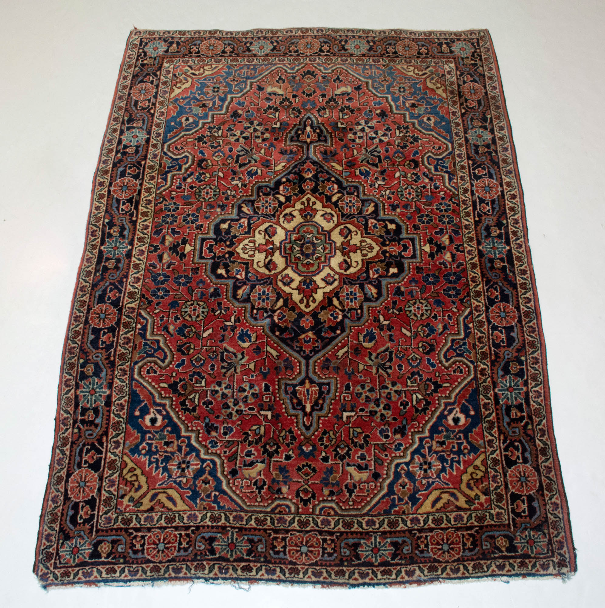 Lot image - Sarouk Rug