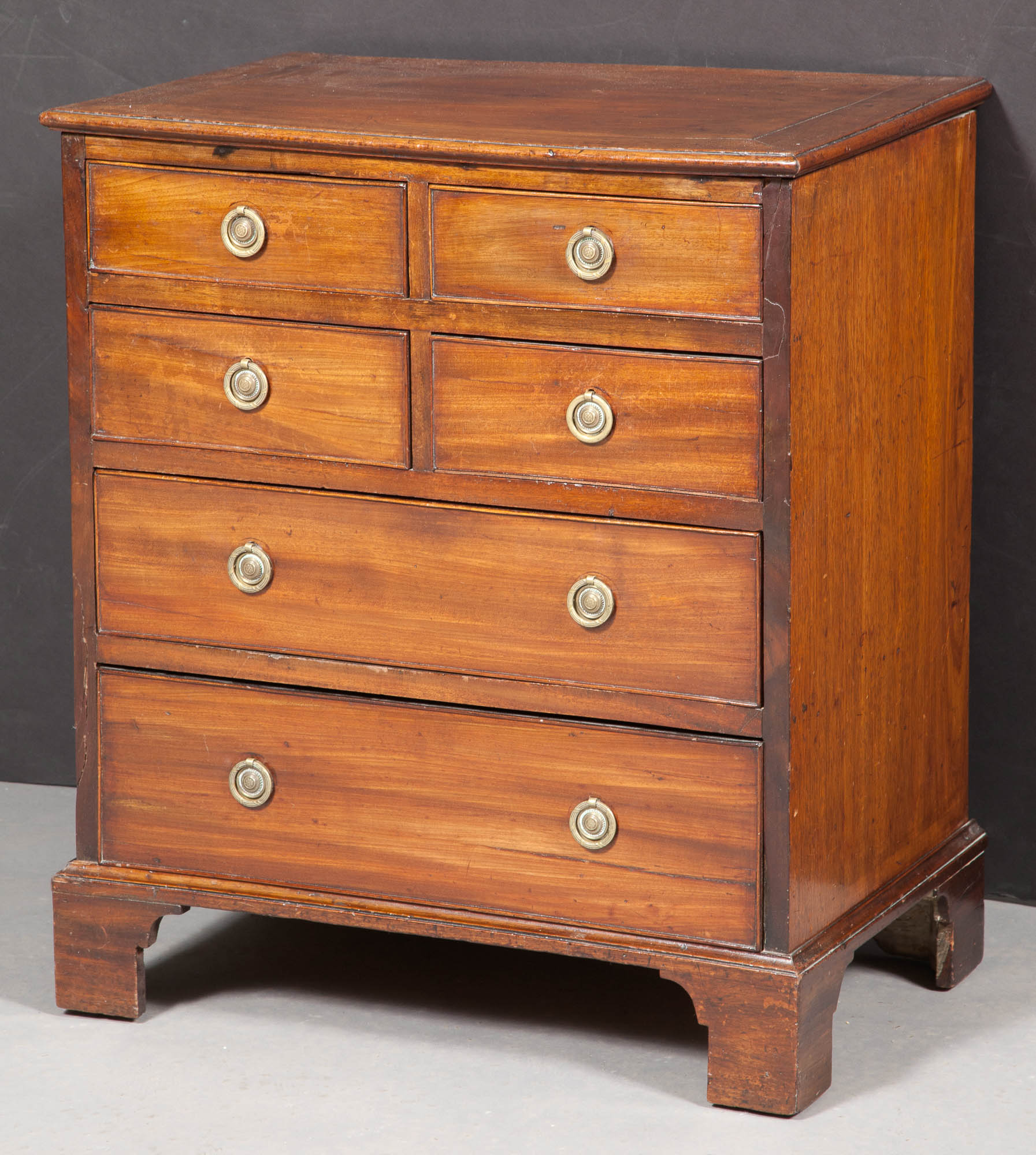 Lot image - George III Mahogany Small Chest of Drawers