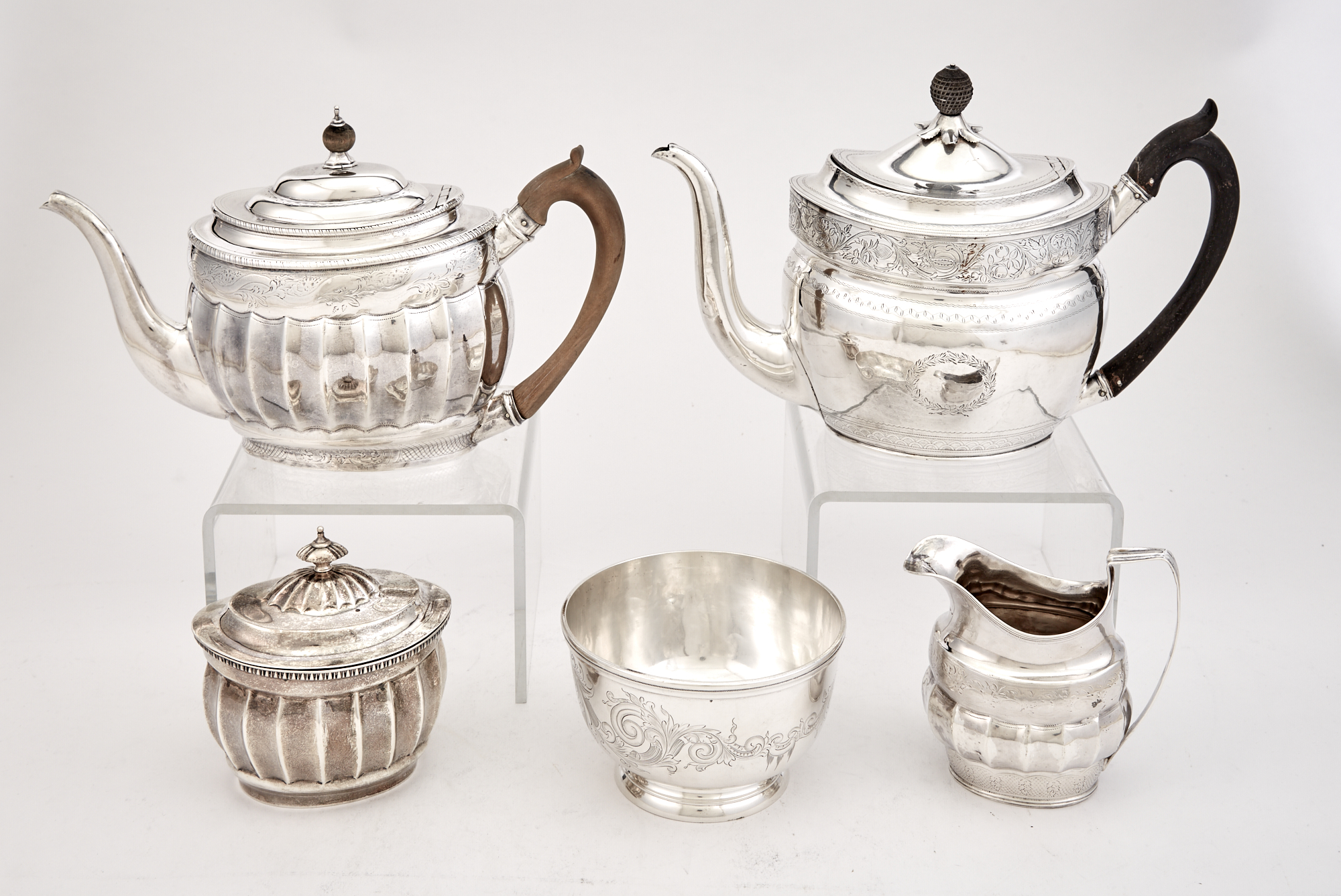Lot image - Assembled English and American Sterling Silver Tea Service