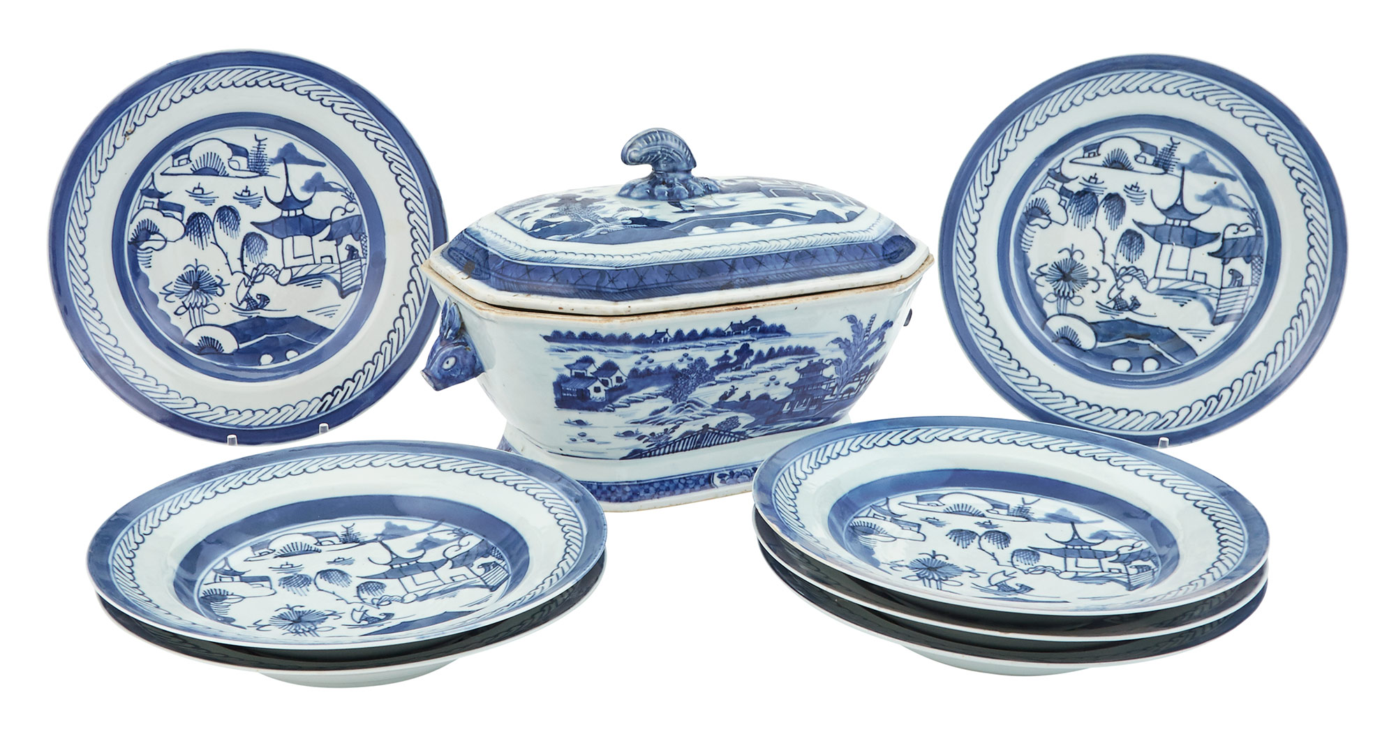 Lot image - Canton Blue and White Porcelain Tureen