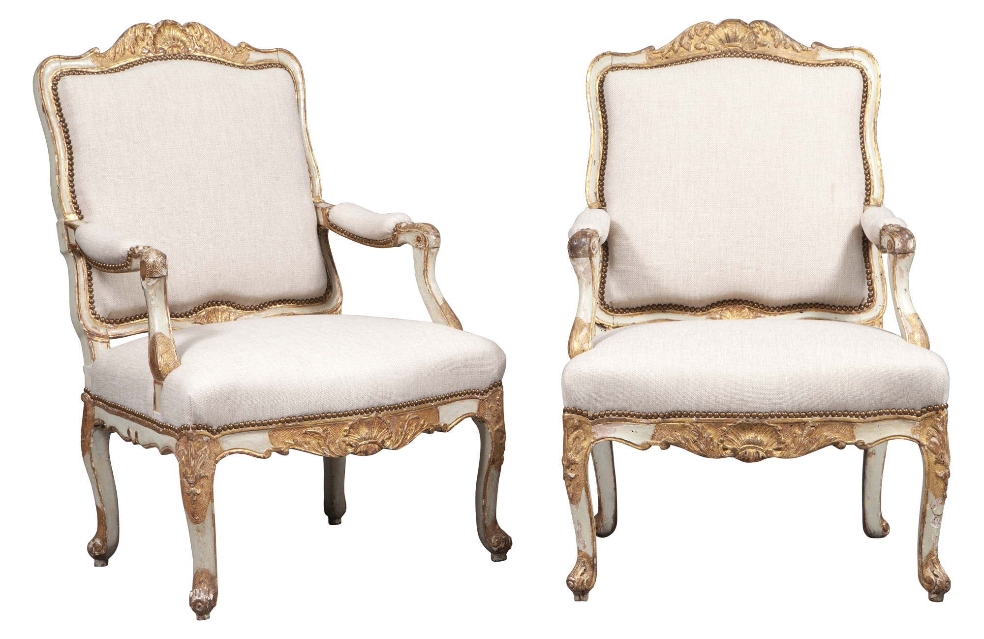 Lot image - Pair of Régence Painted and Parcel-Gilt Fauteuils