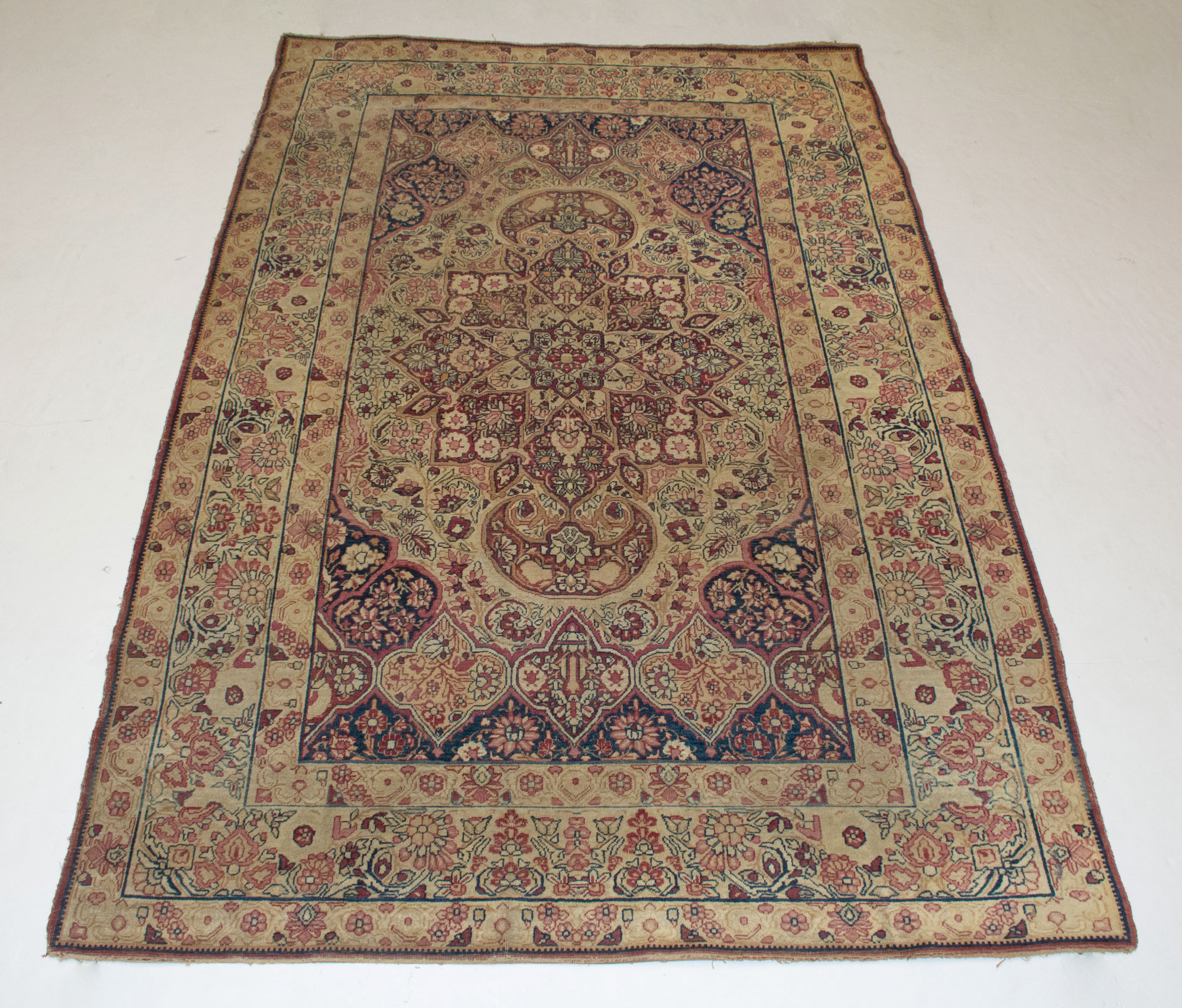 Lot image - Lavar Kerman Rug