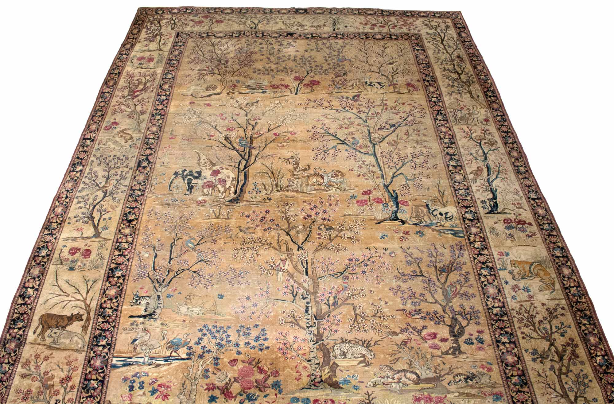 Lot image - Isfahan Carpet